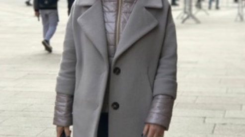 What's in Lori's Suitcase