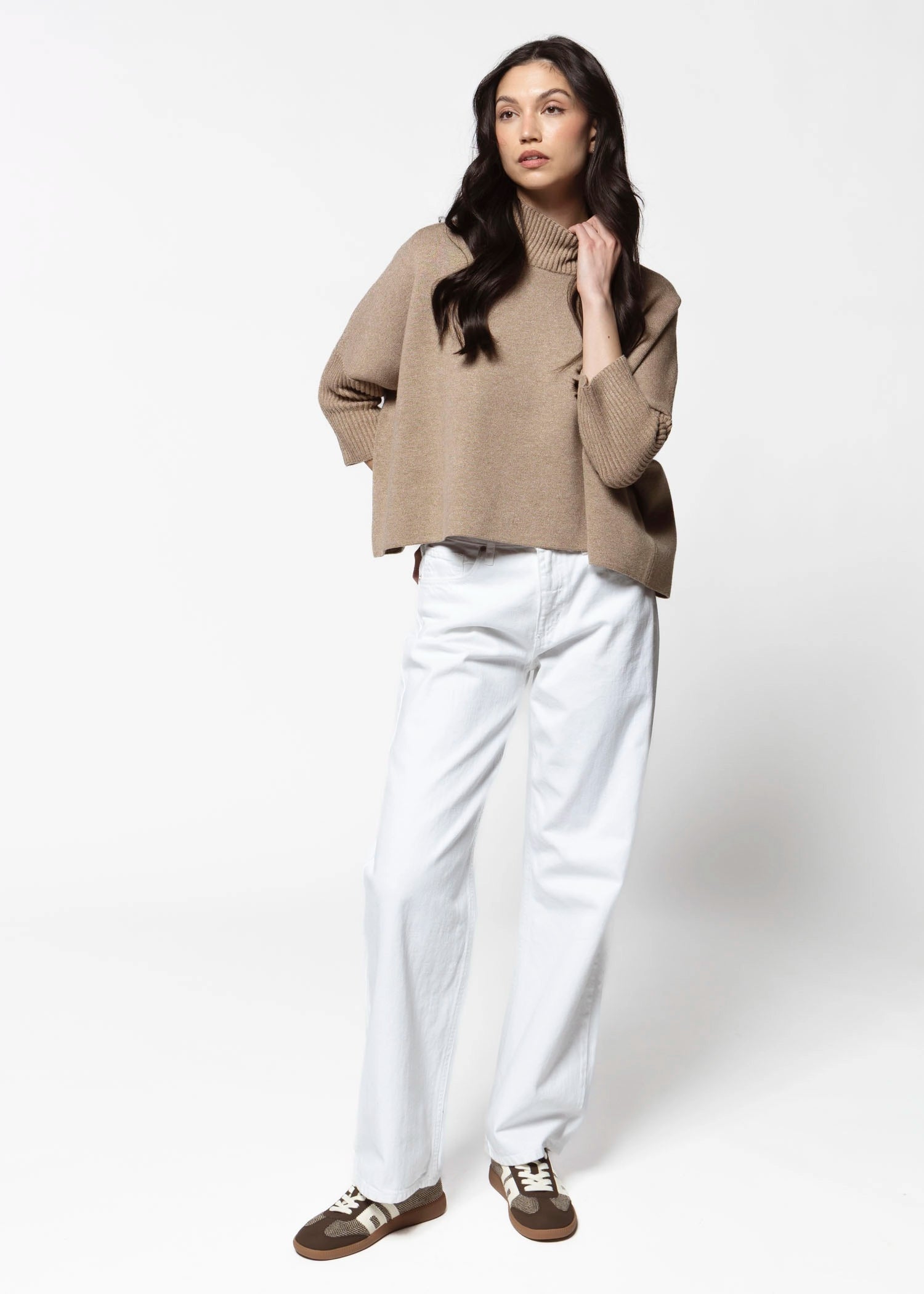 swatch_Light Taupe aja sweater