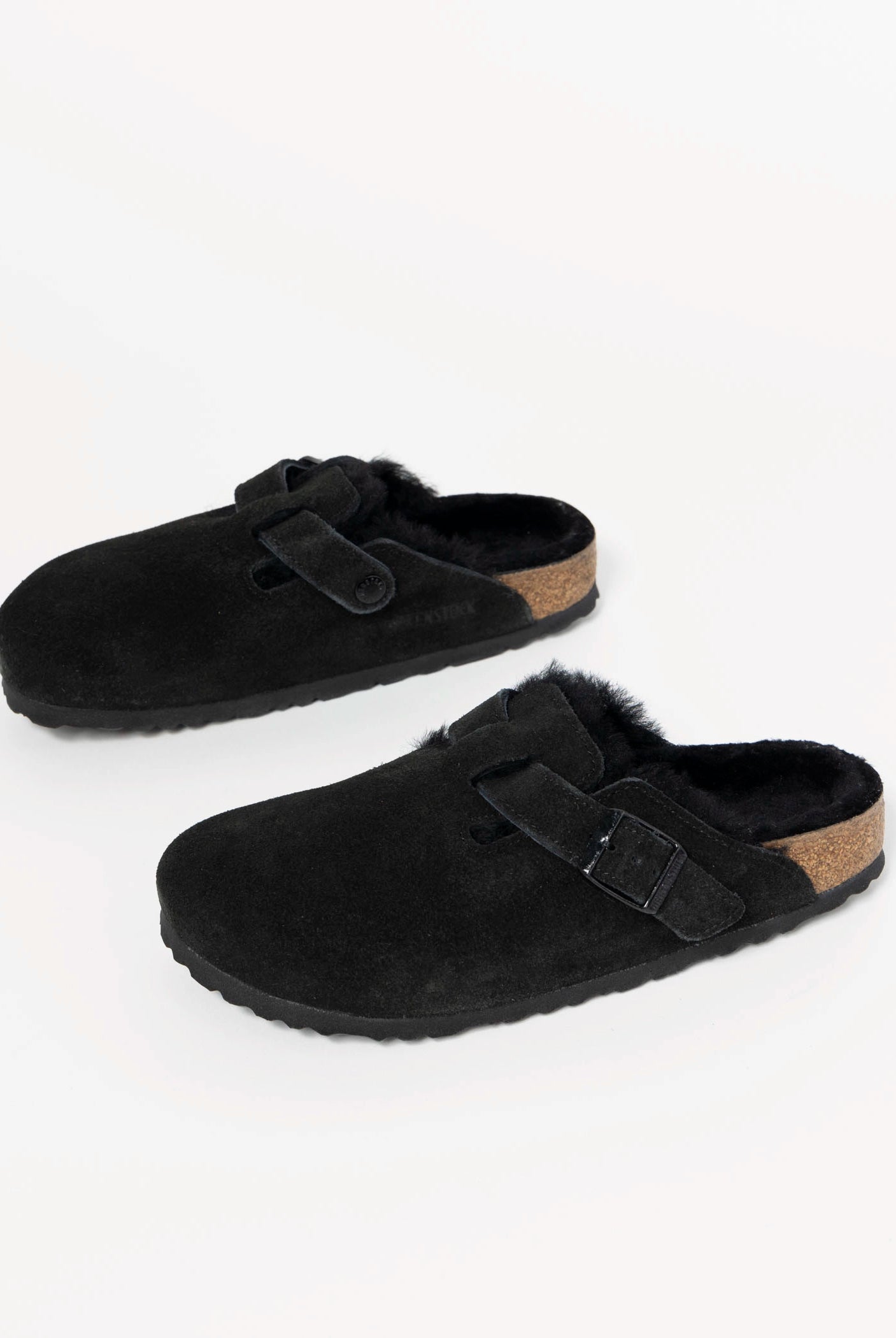 swatch_Black suede boston shearling clog clogs