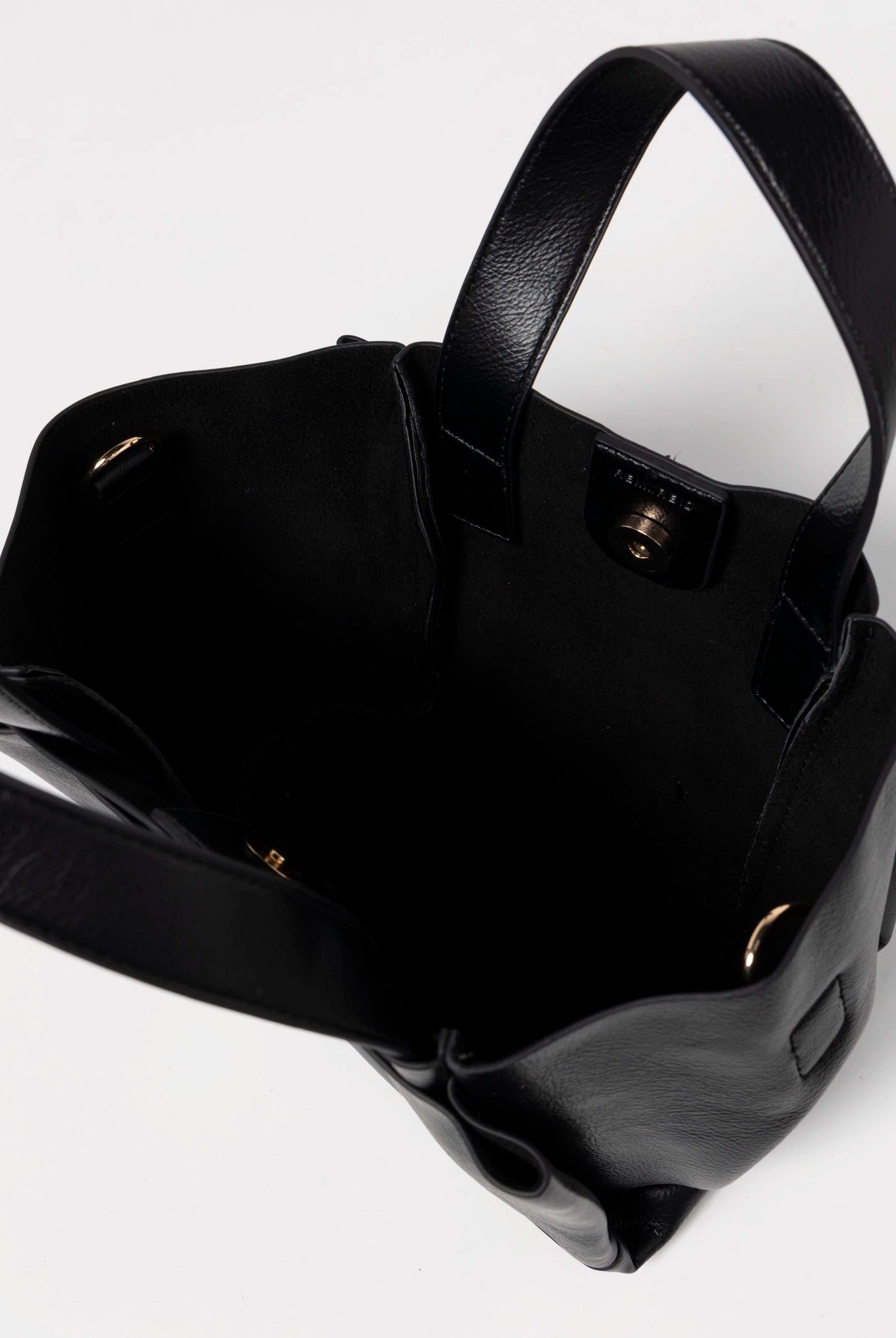 swatch_Black remi/reid ella mini tote