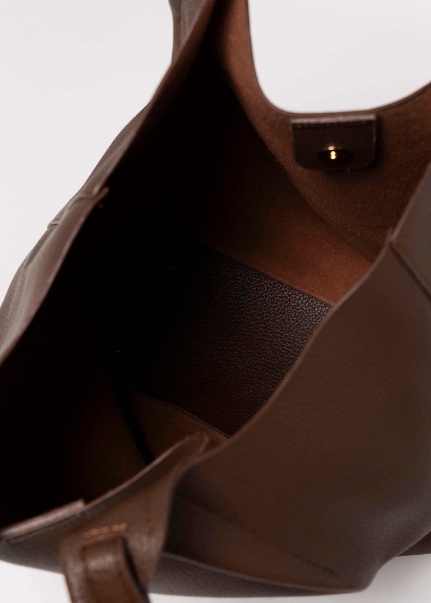 swatch_Chocolate maeve tote