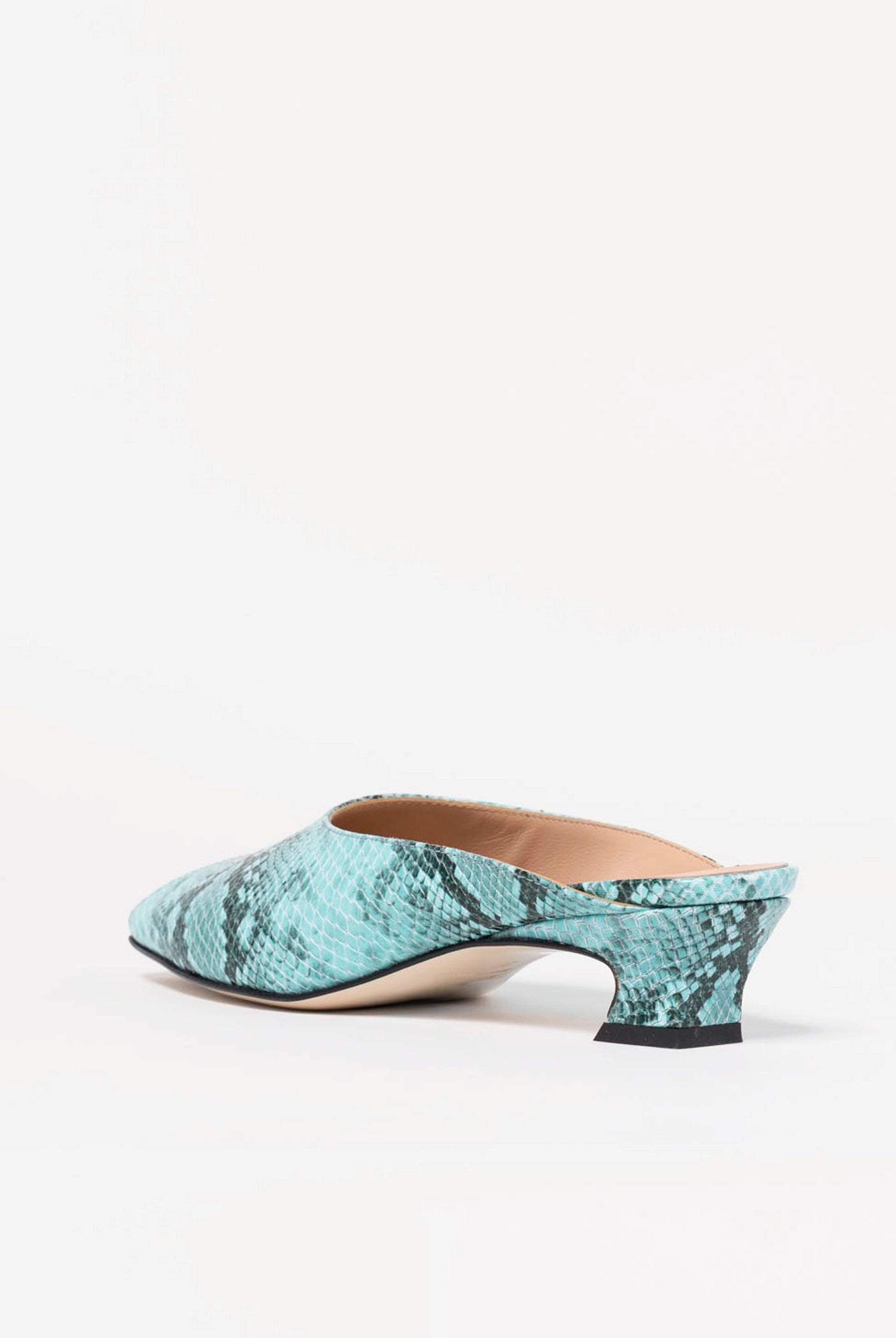 swatch_Turquoise Snake leather peep toe mule L'idea