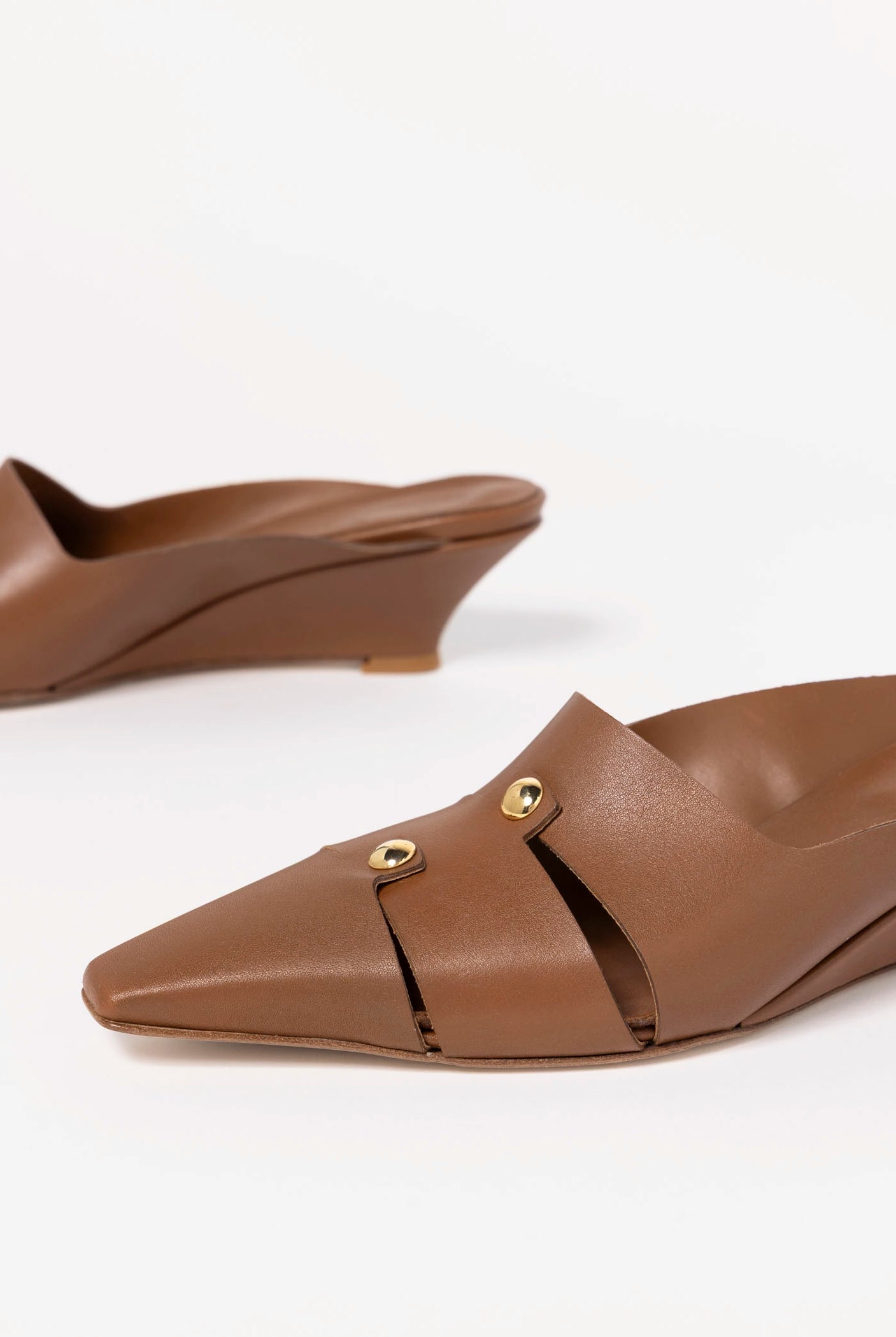 swatch_Cuoio Leather wedge