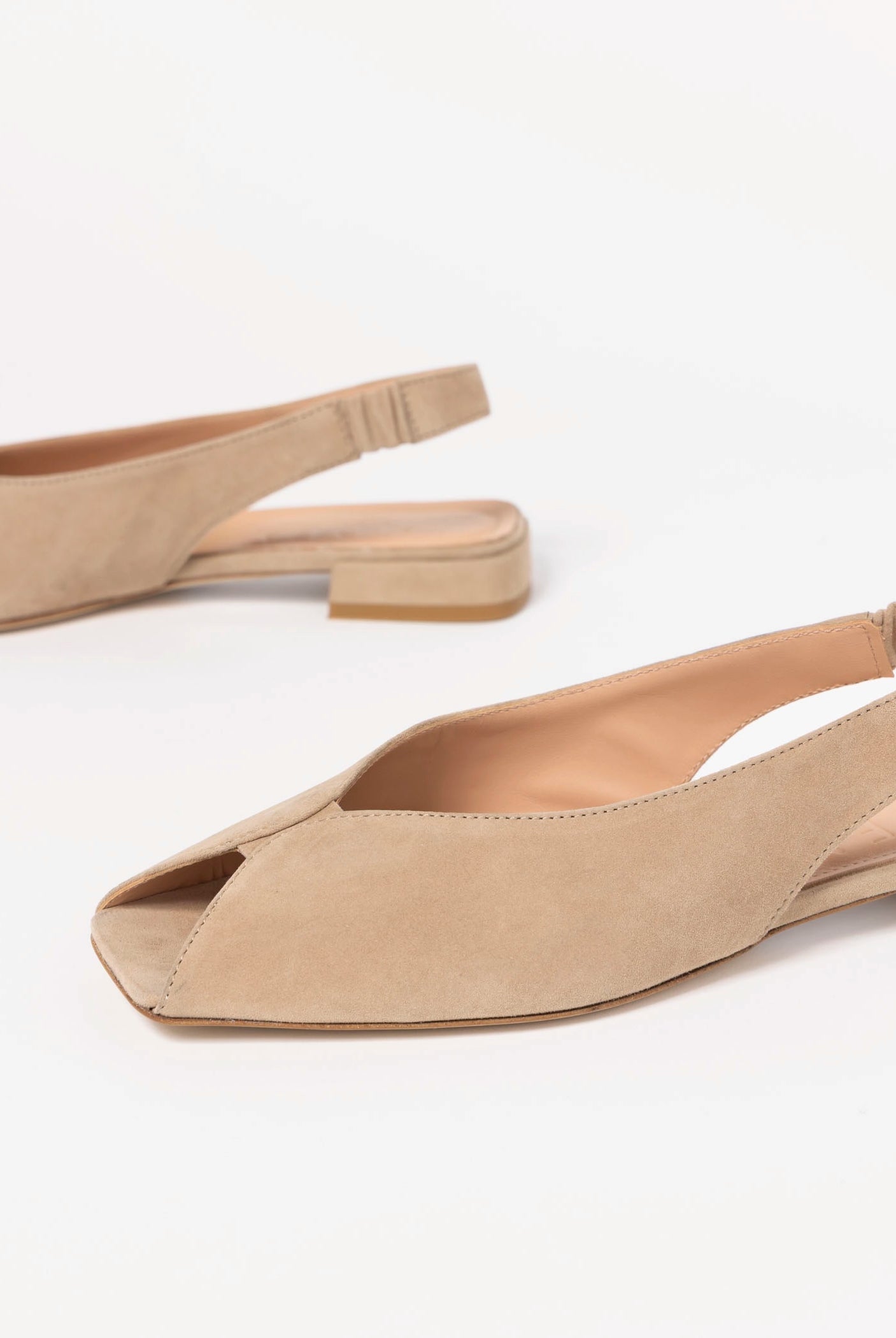 swatch_Taupe Suede flat peep toe sandal