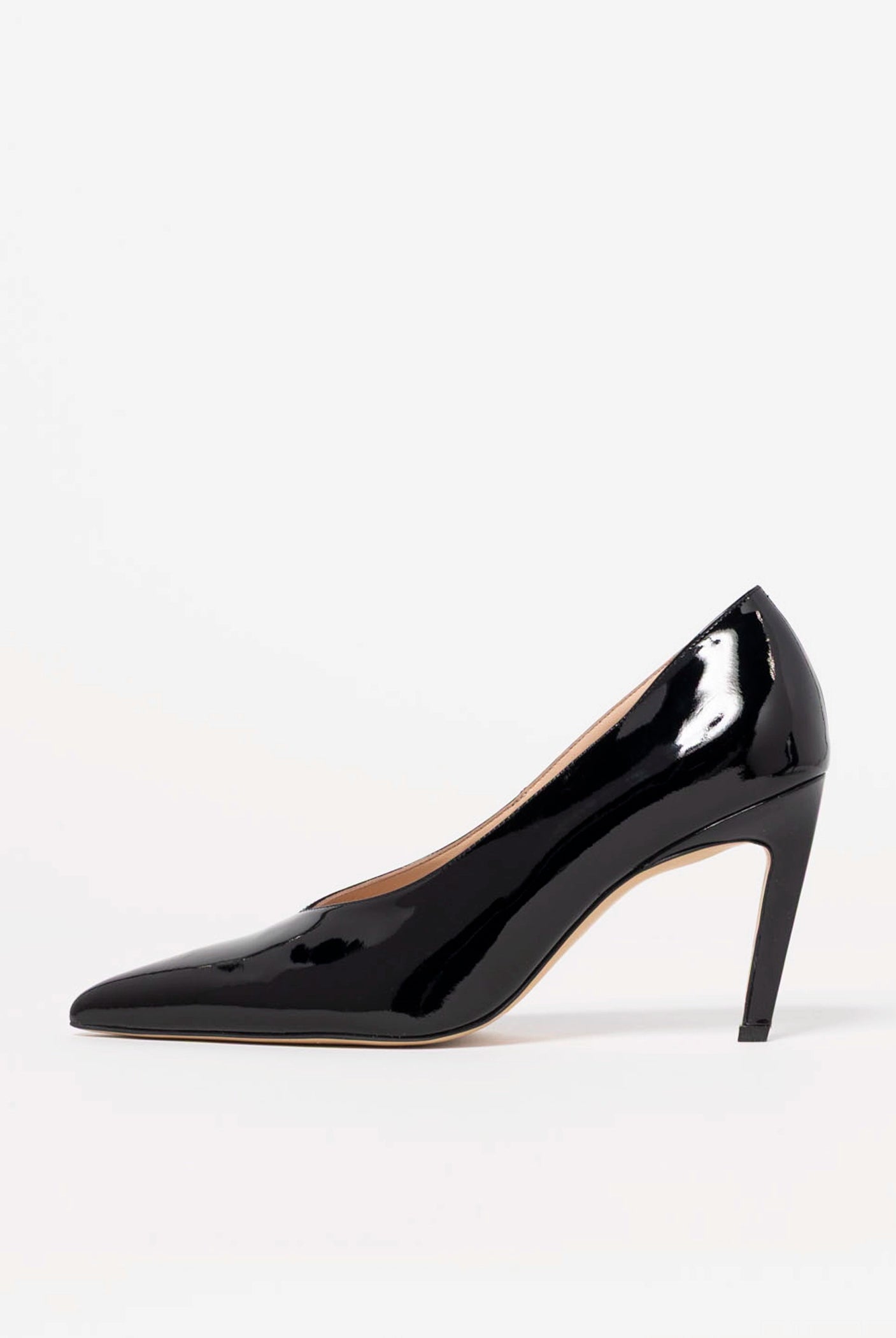 swatch_Black Patent classic pump
