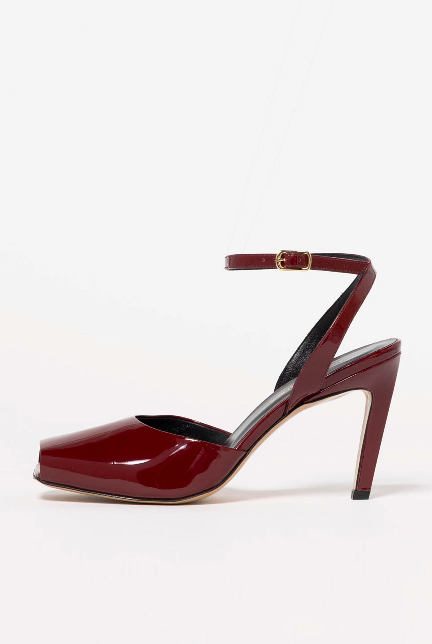 swatch_Cherry Patent Heeled Peep toe sandal