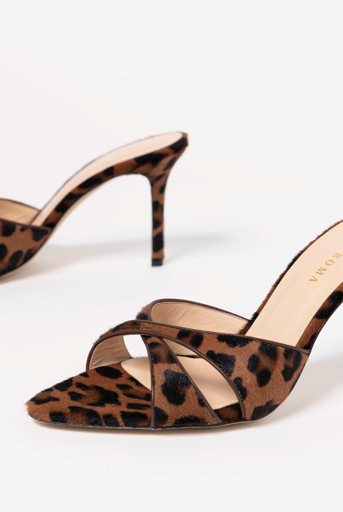 swatch_Leopard Haircalf heeled sandal