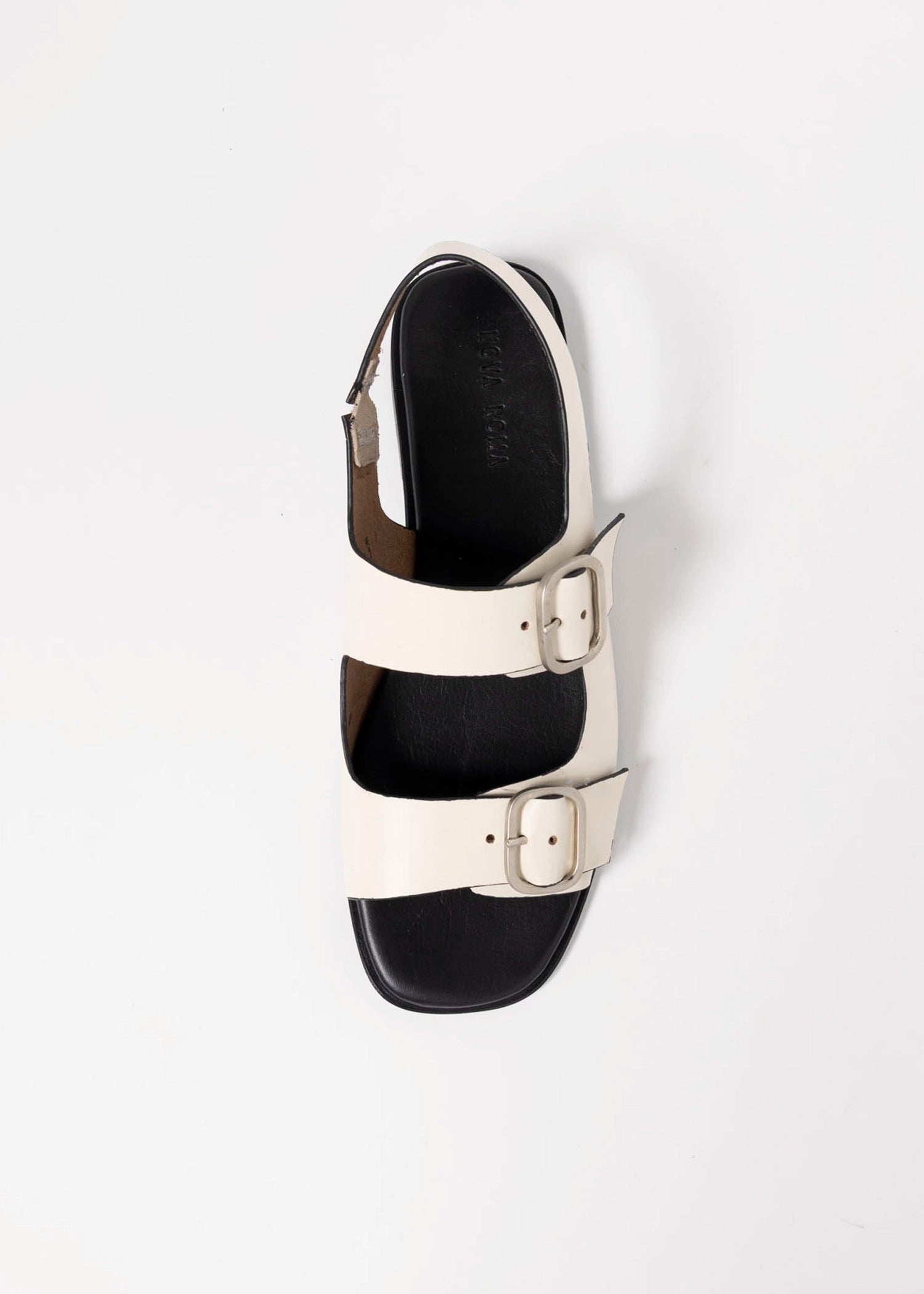 swatch_Off White Leather buckle flat sandal