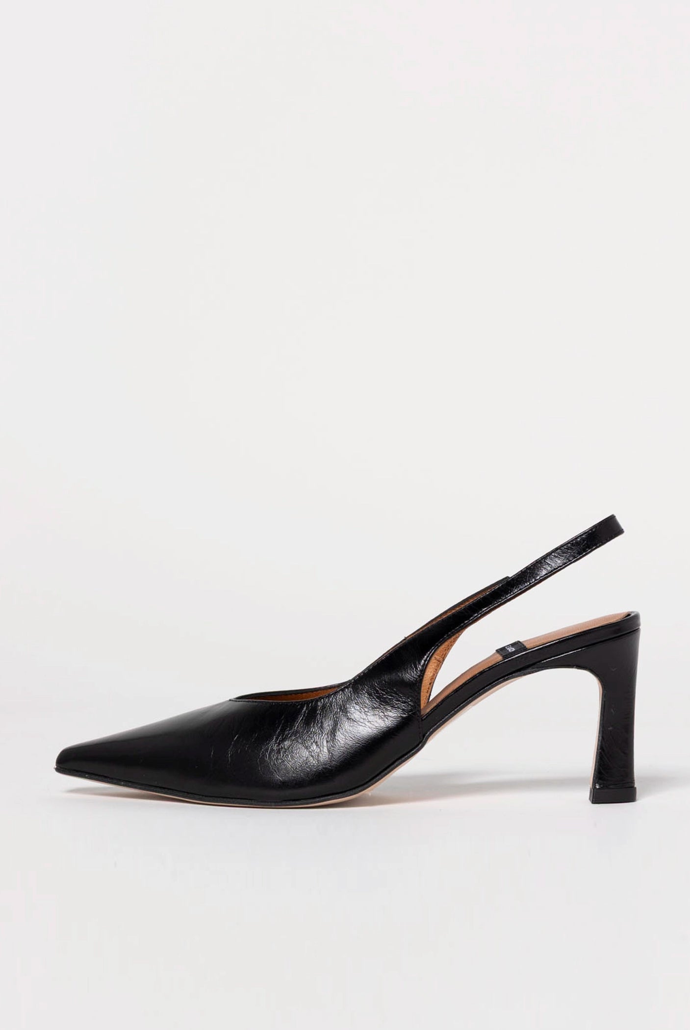 swatch_Black leather nara leather slingback angel alarcon