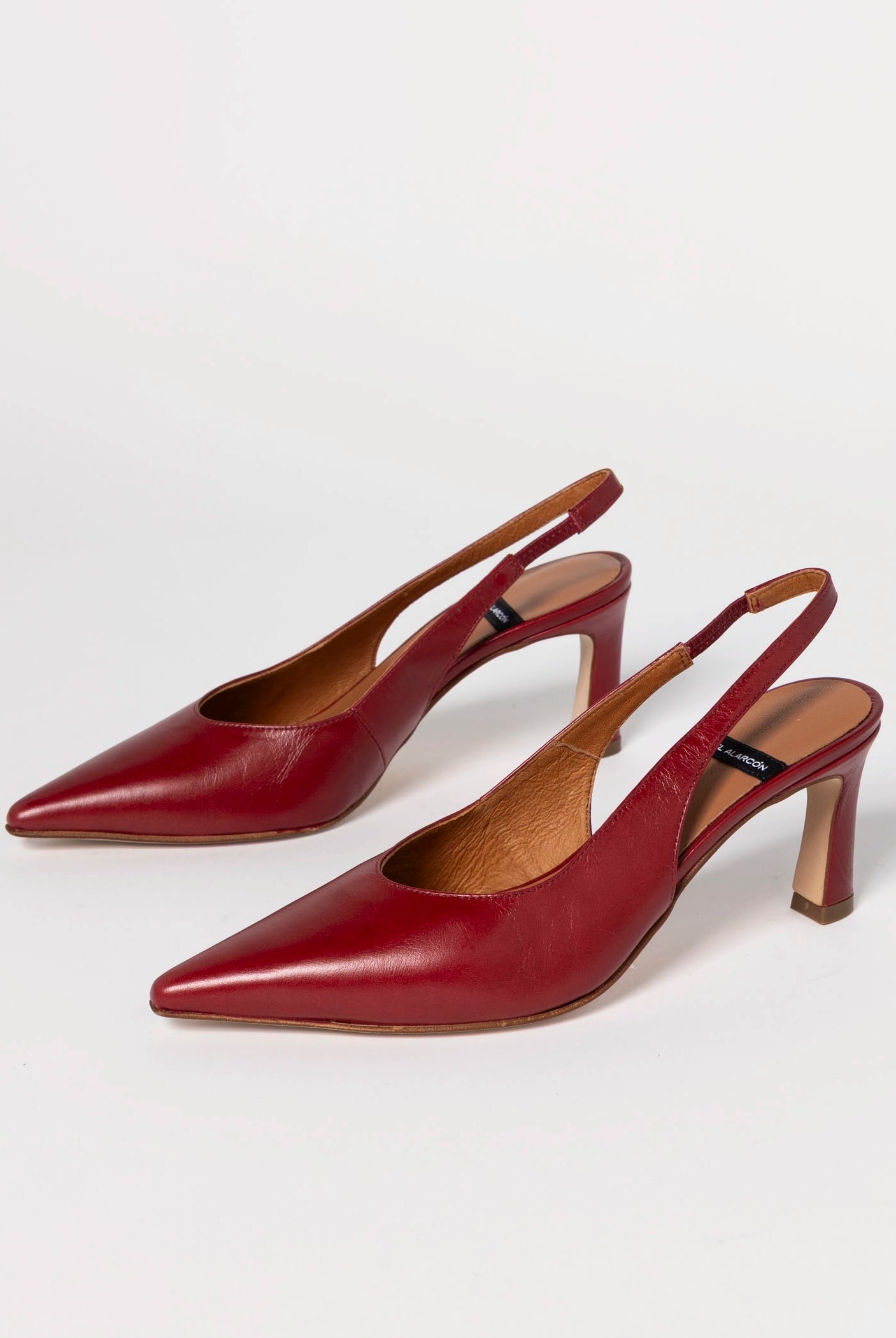 swatch_Ruby leather nara leather slingback angel alarcon