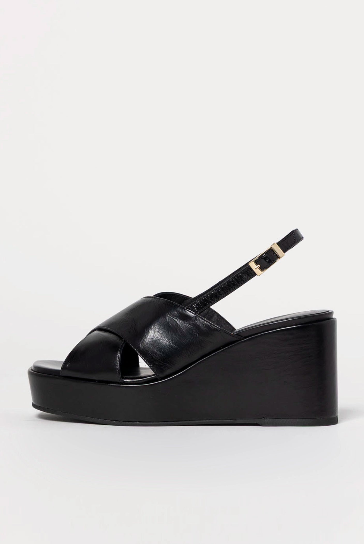swatch_Black Leather stefenia platform sandal angel alarcon