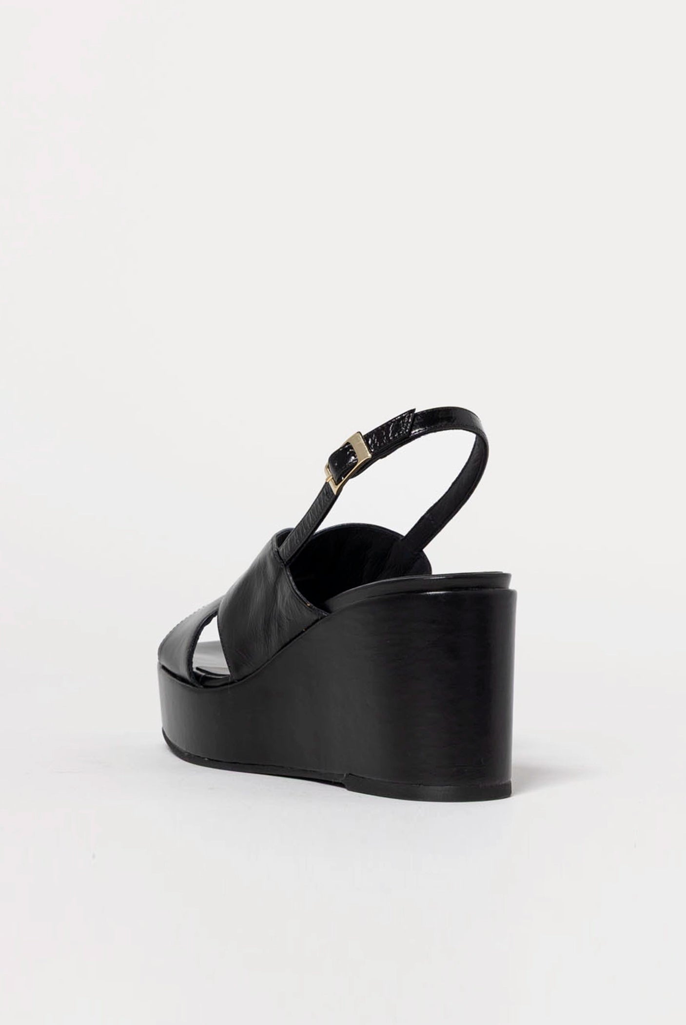 swatch_Black Leather stefenia platform sandal angel alarcon