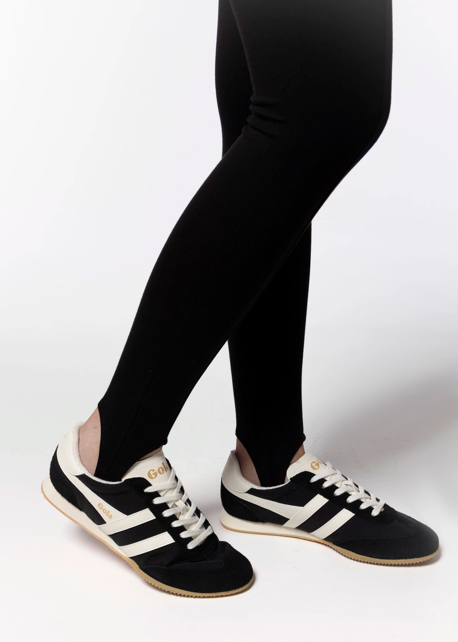 swatch_Black/Off White gola sprinter sneaker