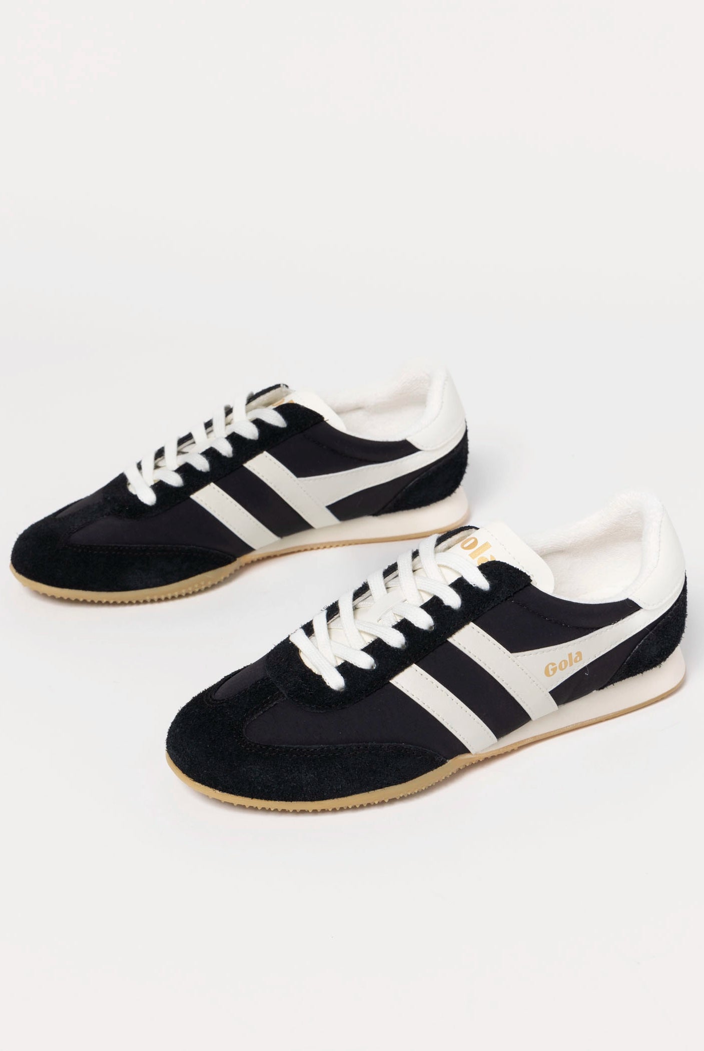 swatch_Black/Off White gola sprinter sneaker