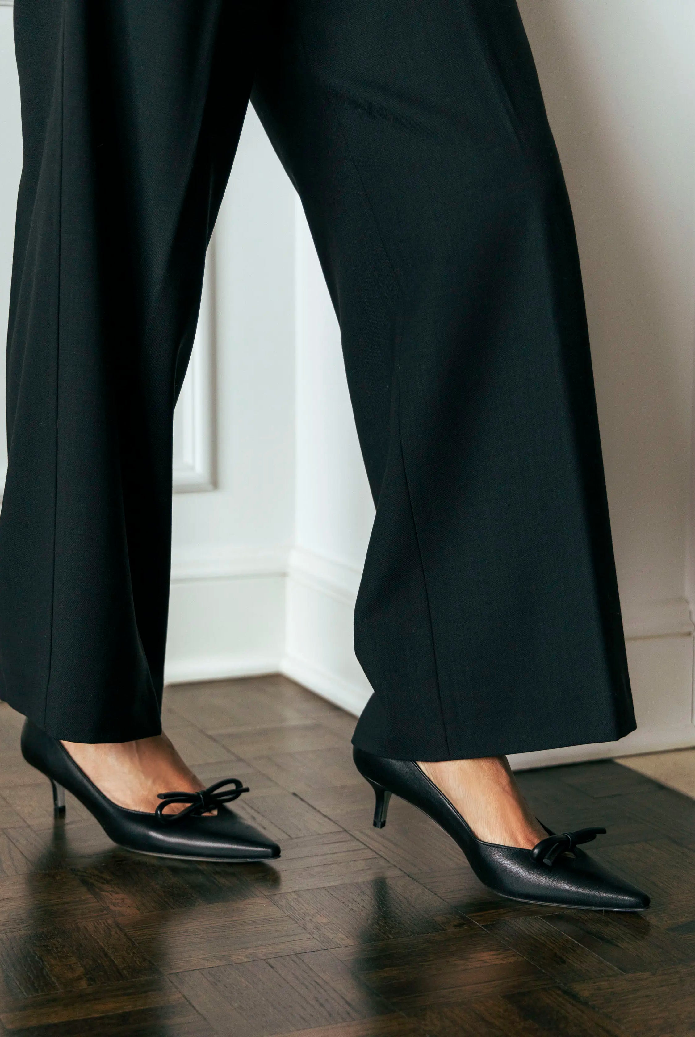 swatch_black leather david leather pump heels