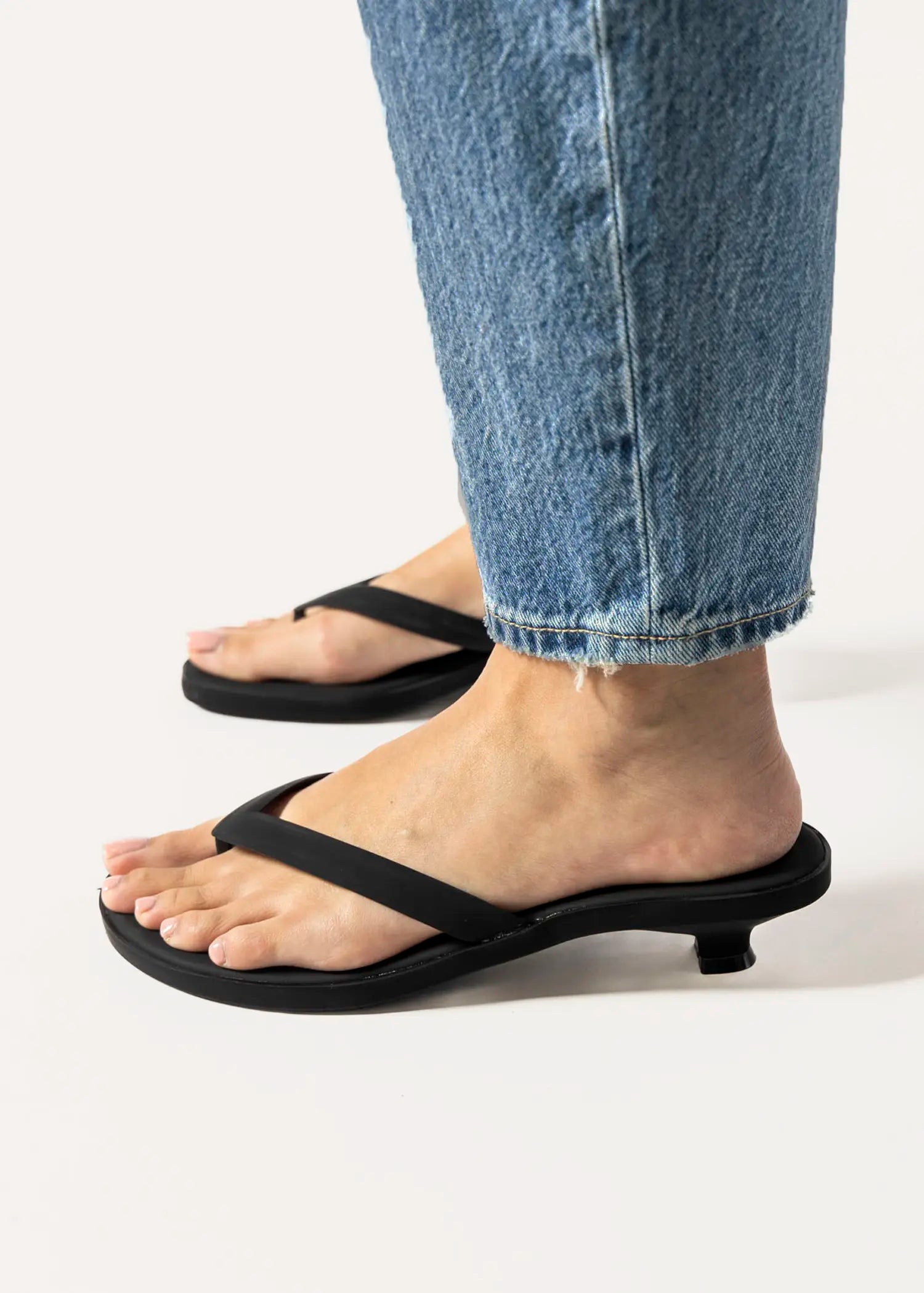 swatch_black lollipop kitten heel sandal heeled sandals