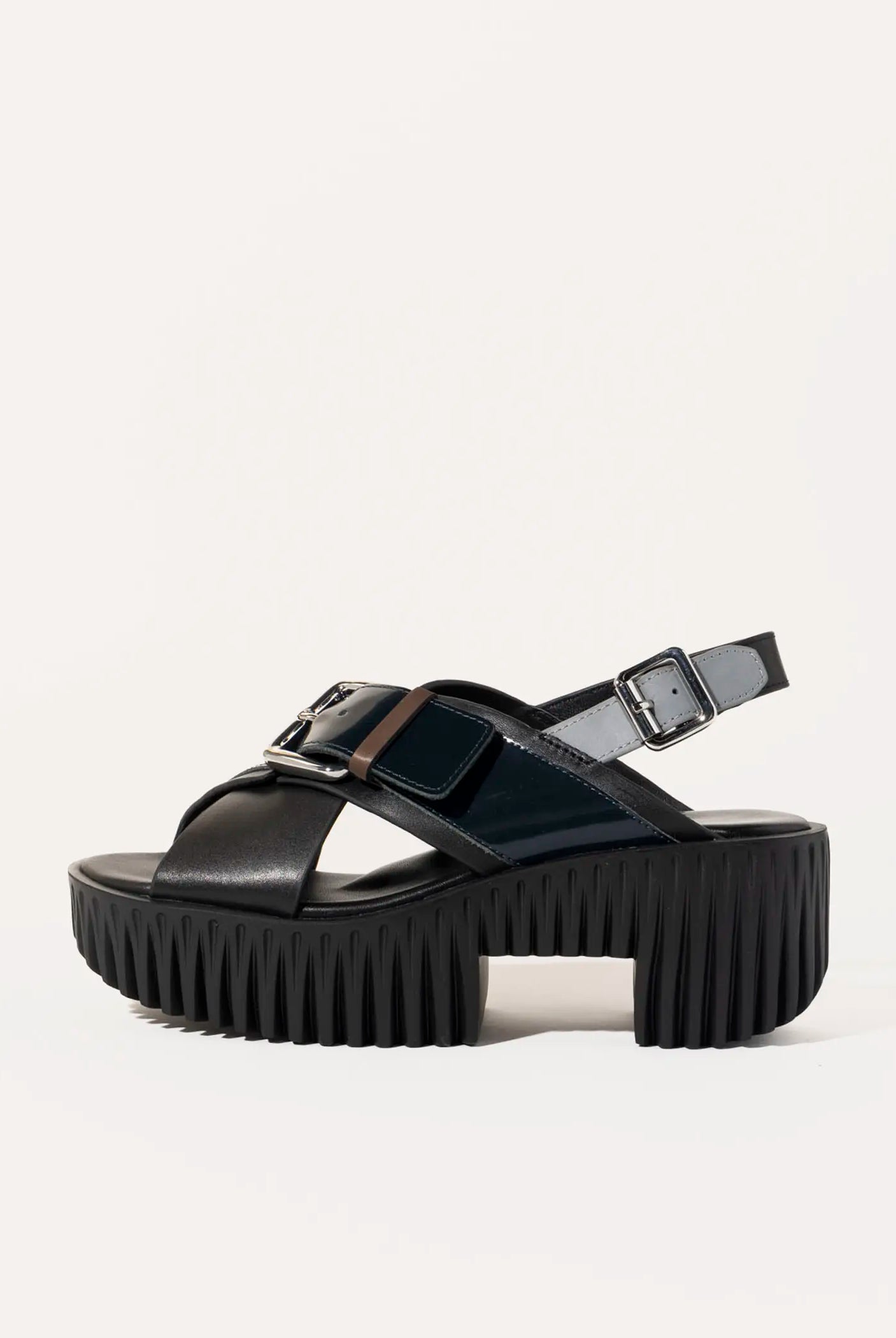 swatch_night plia juno sandal platform sandals
