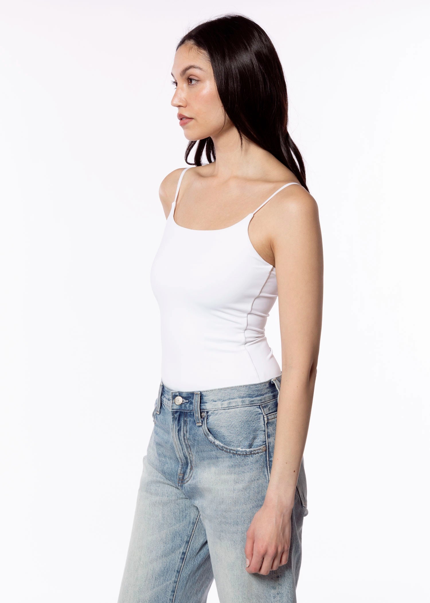swatch_White rd style second skin perla cami
