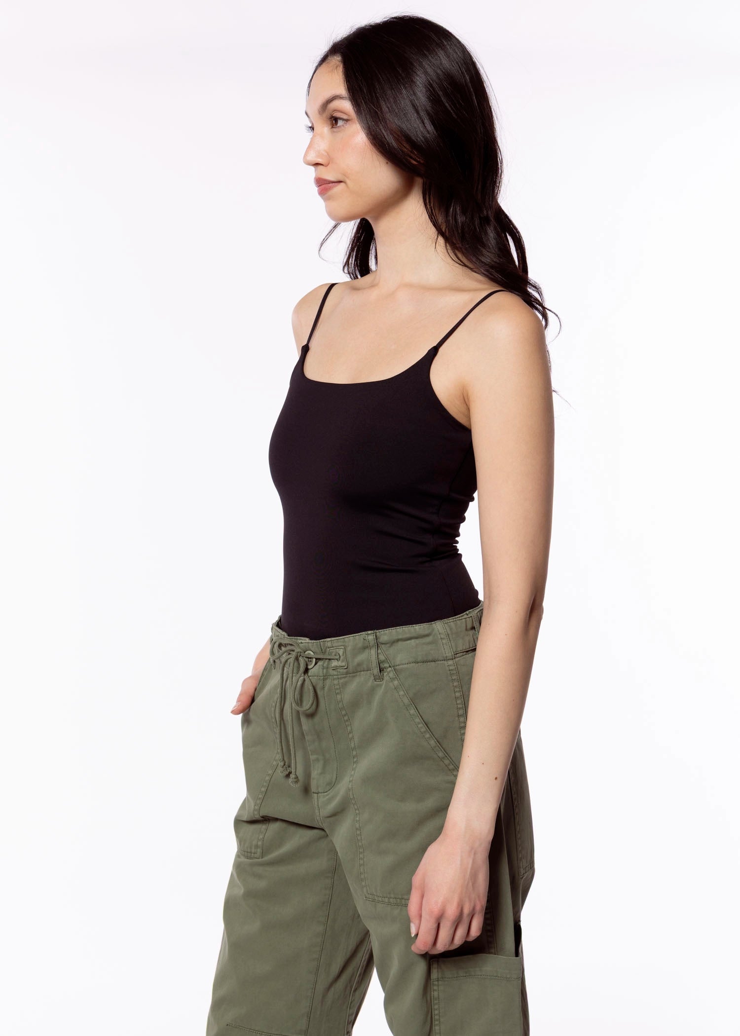 swatch_Black rd style second skin perla cami