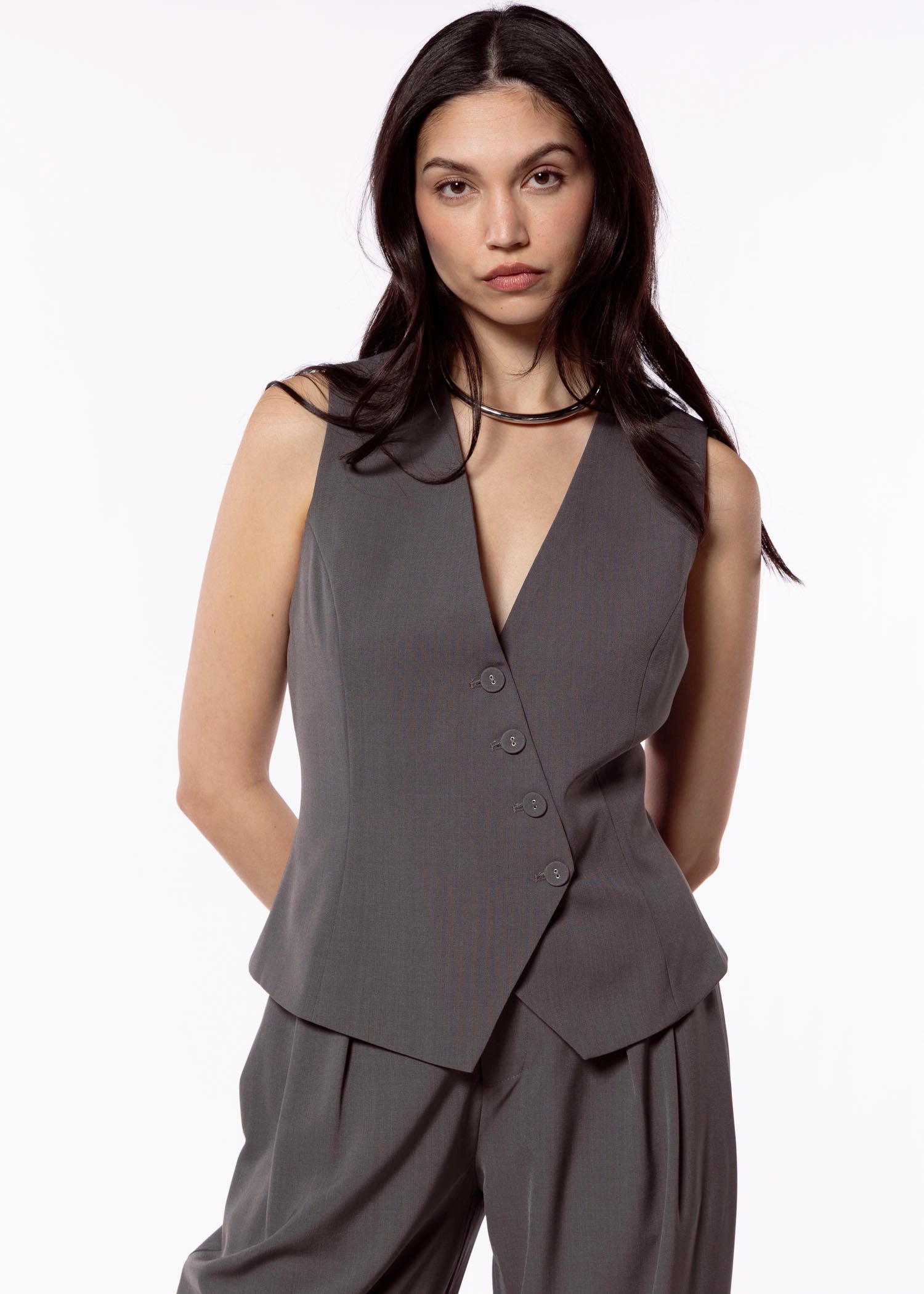 swatch_Espresso heartloom bandie vest