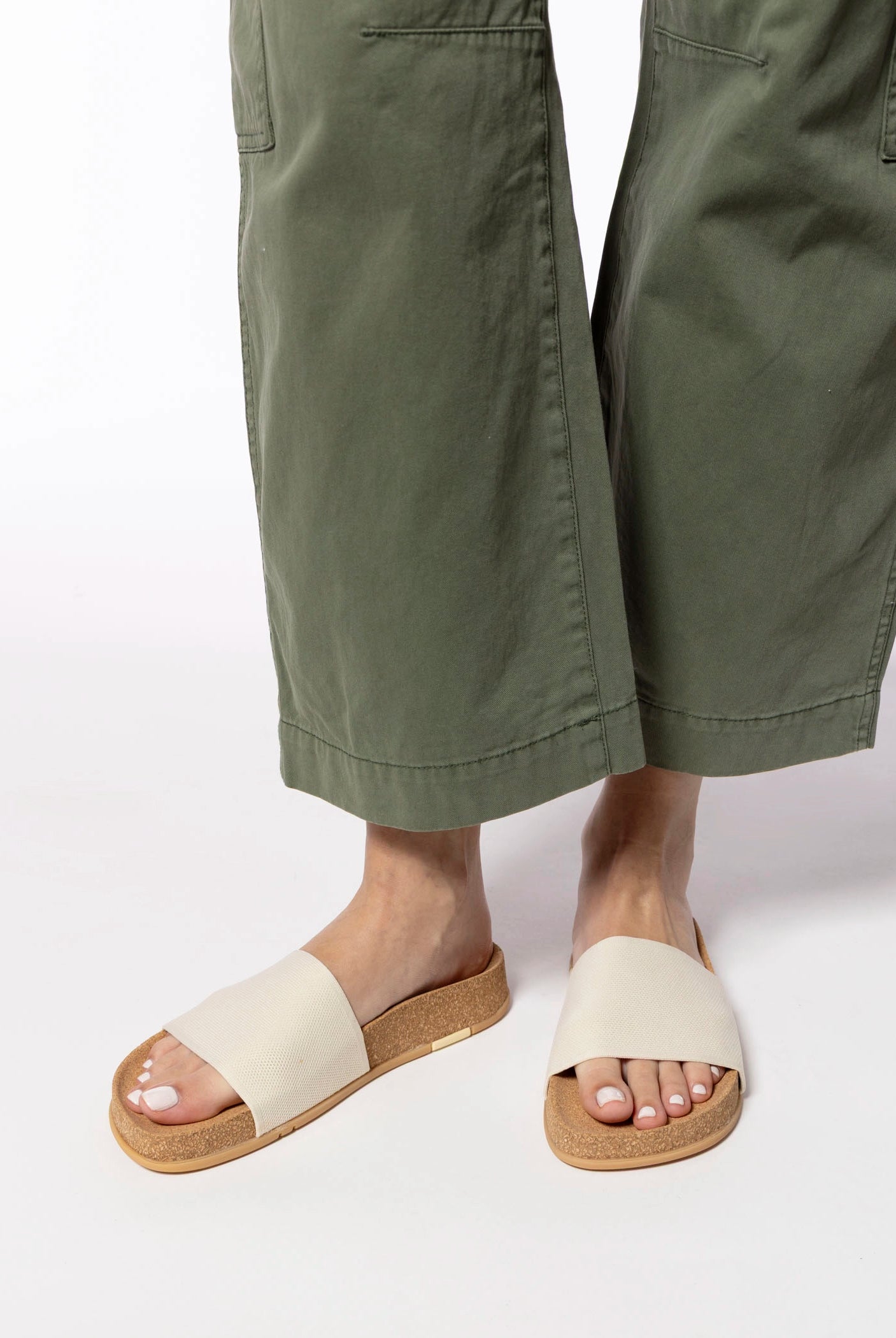 swatch_Creme message mullen sandal