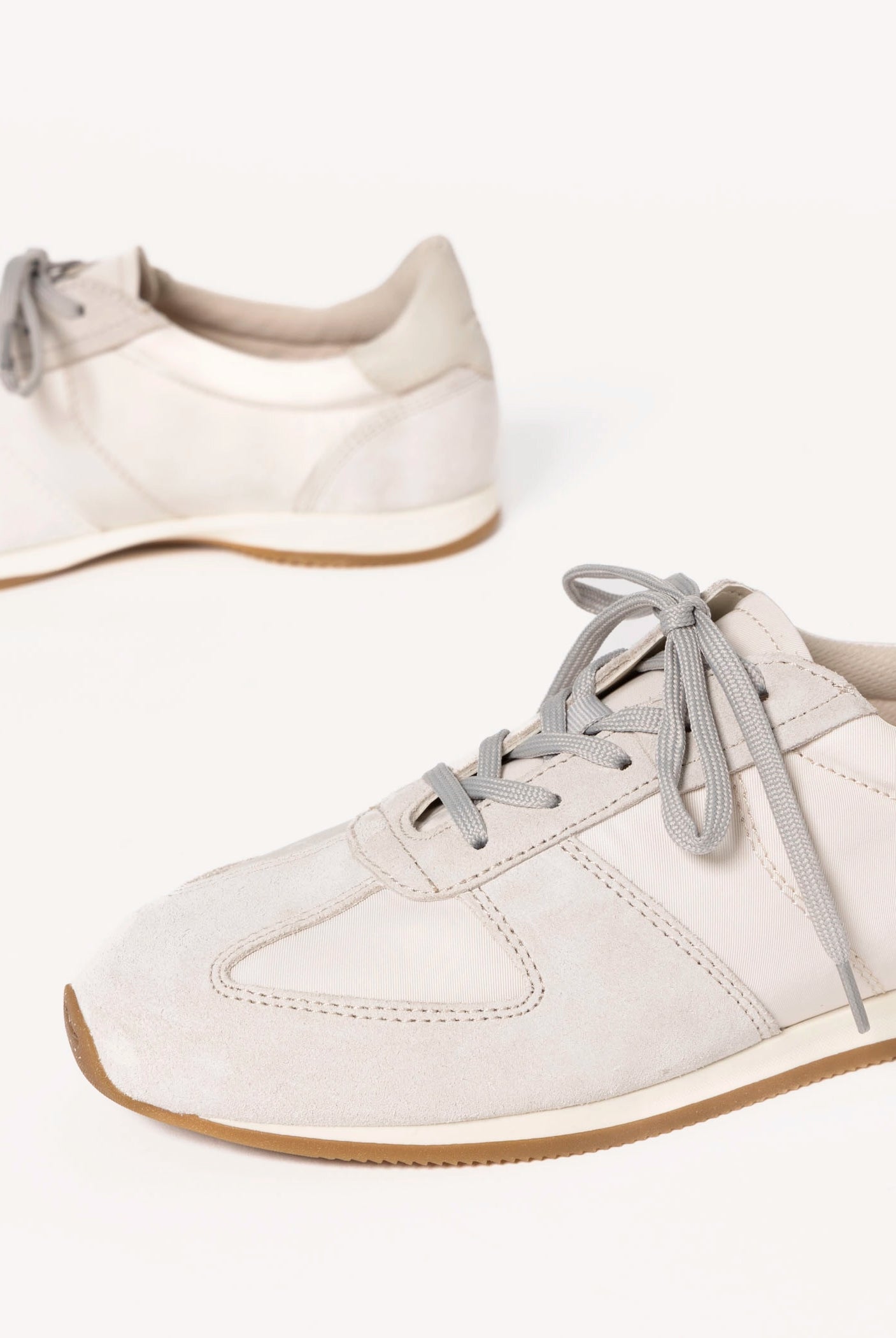 swatch_Off White vagabond yasmin sneakers