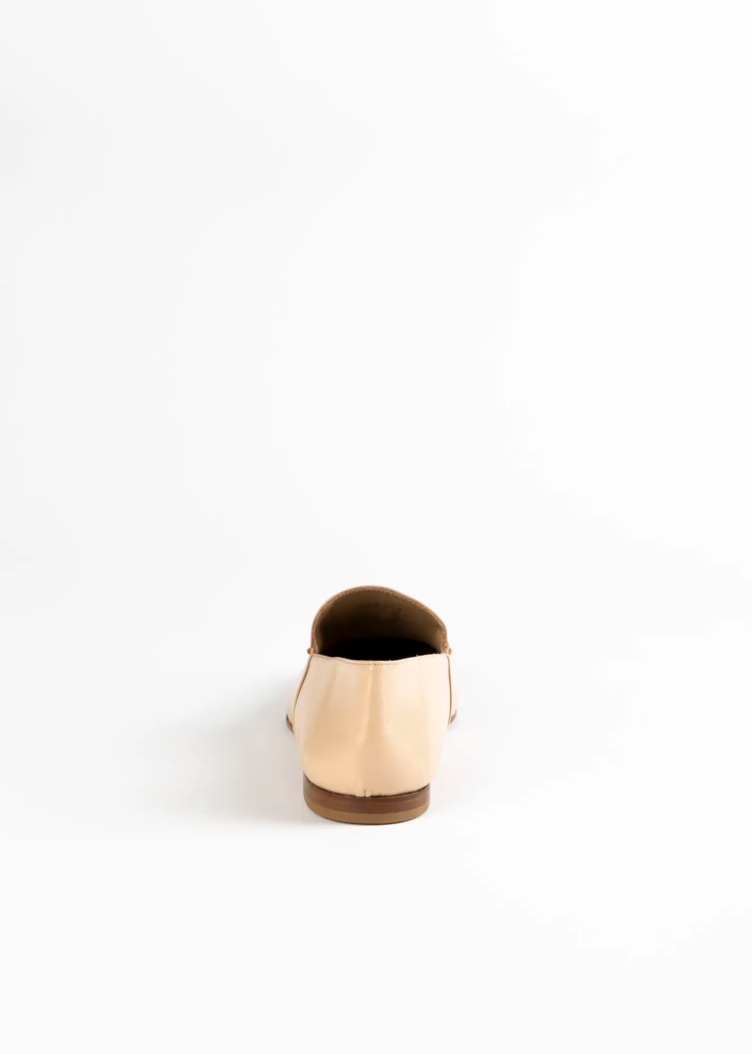 swatch_ecru leather loafer with bit flat shoes