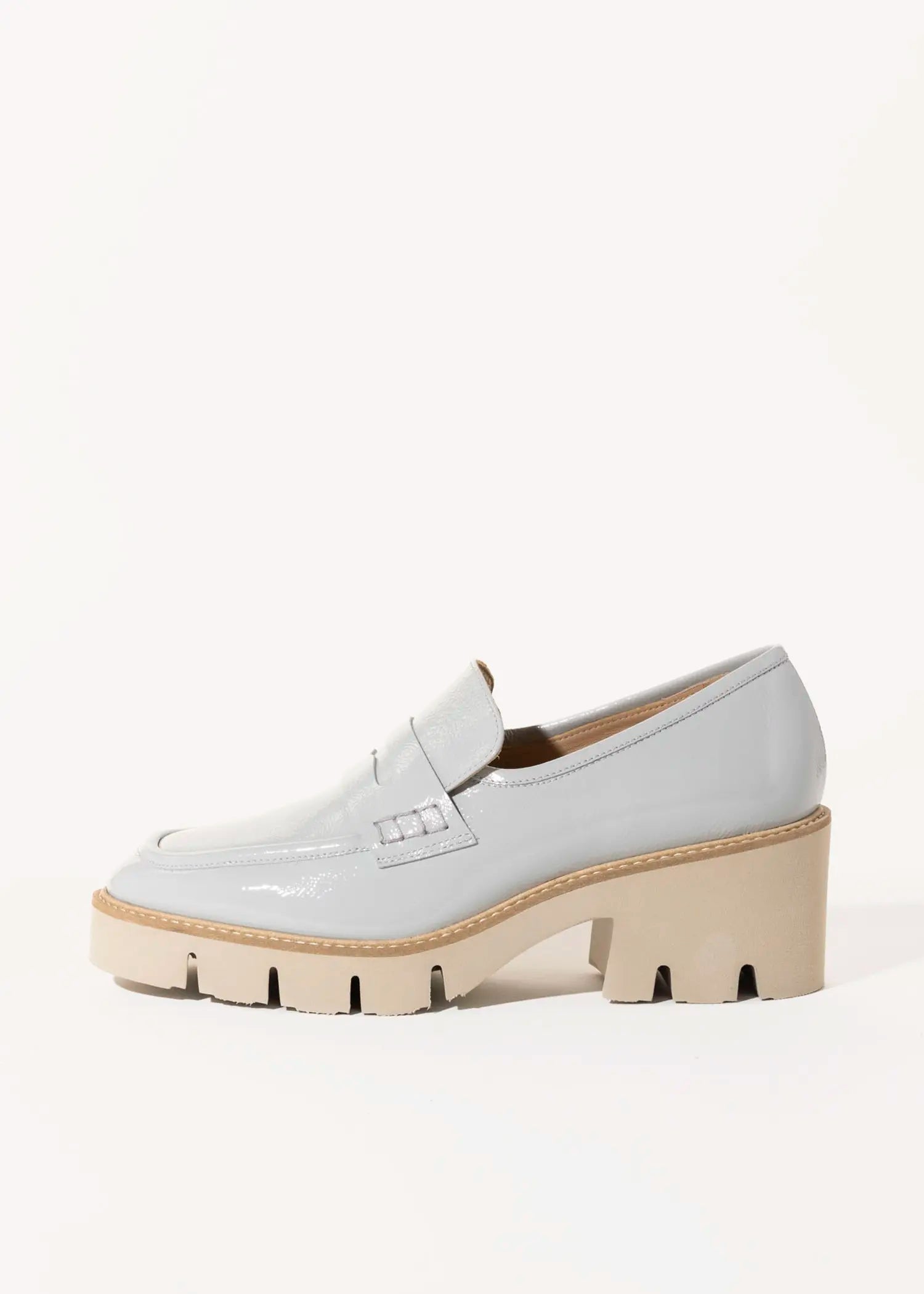 swatch_cloud patent heeled loafer heels