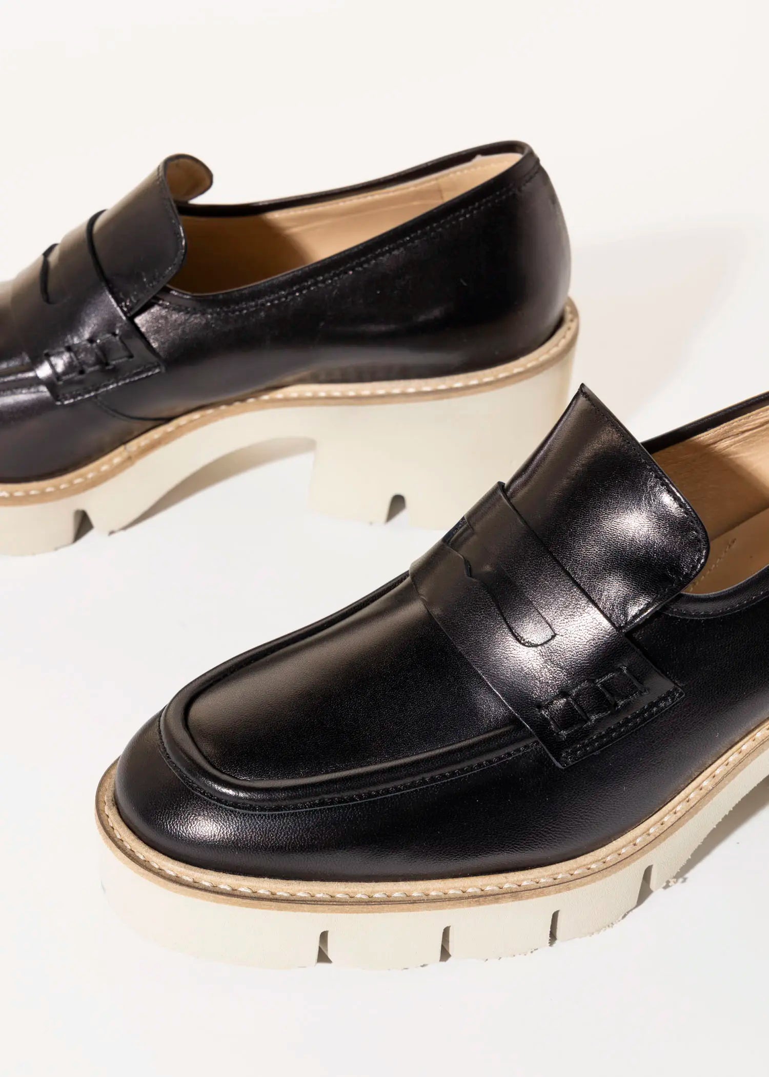 swatch_black leather heeled loafer heels