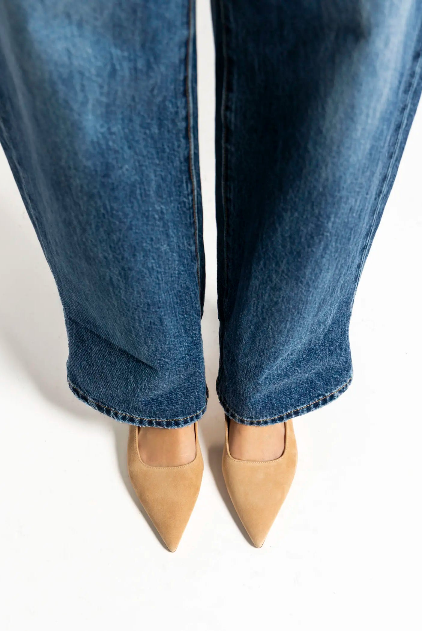 swatch_sand suede pointed toe slingback pump heels