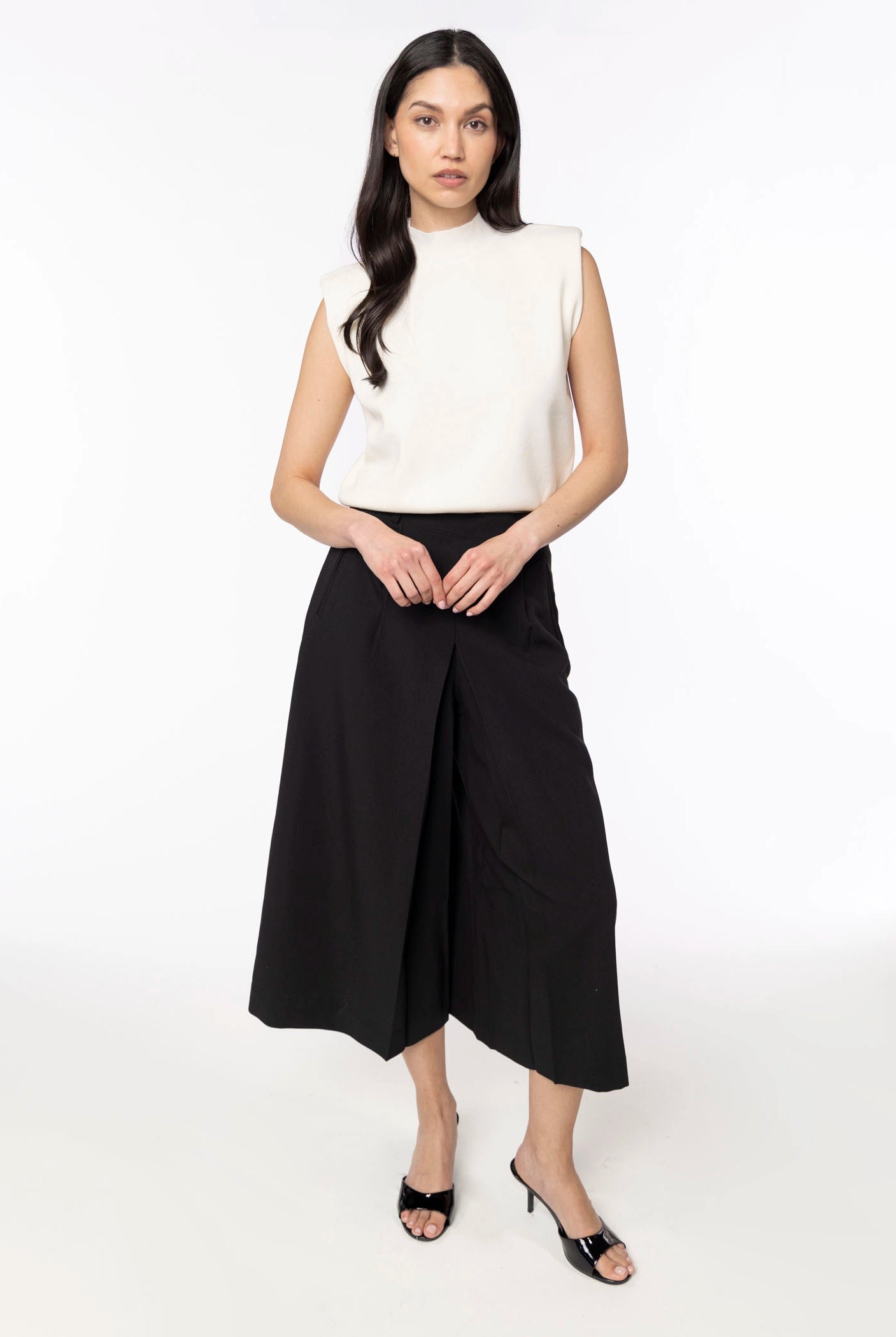 swatch_Black favorite daughter nicole culotte pant