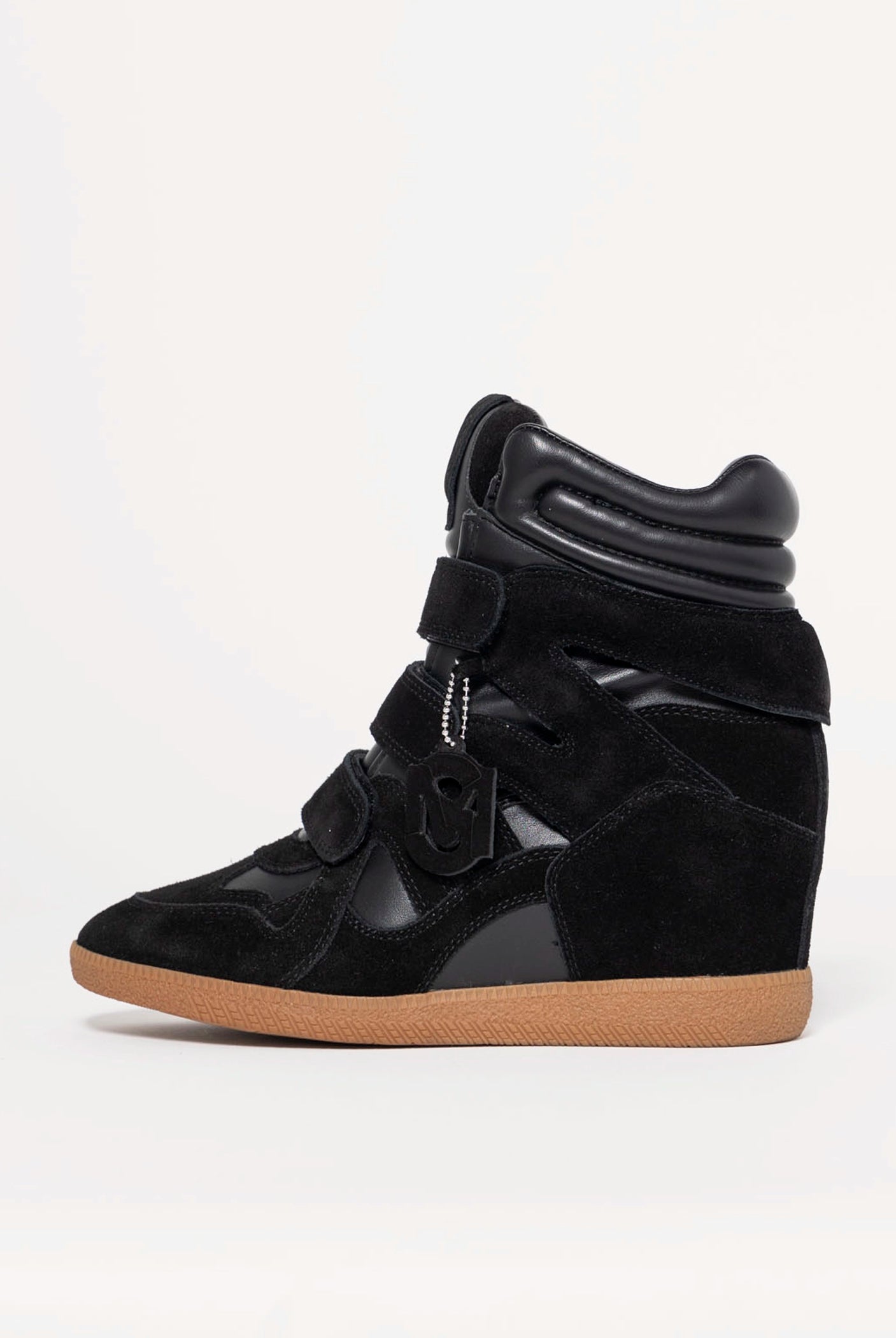 swatch_Black Suede mavis sneaker