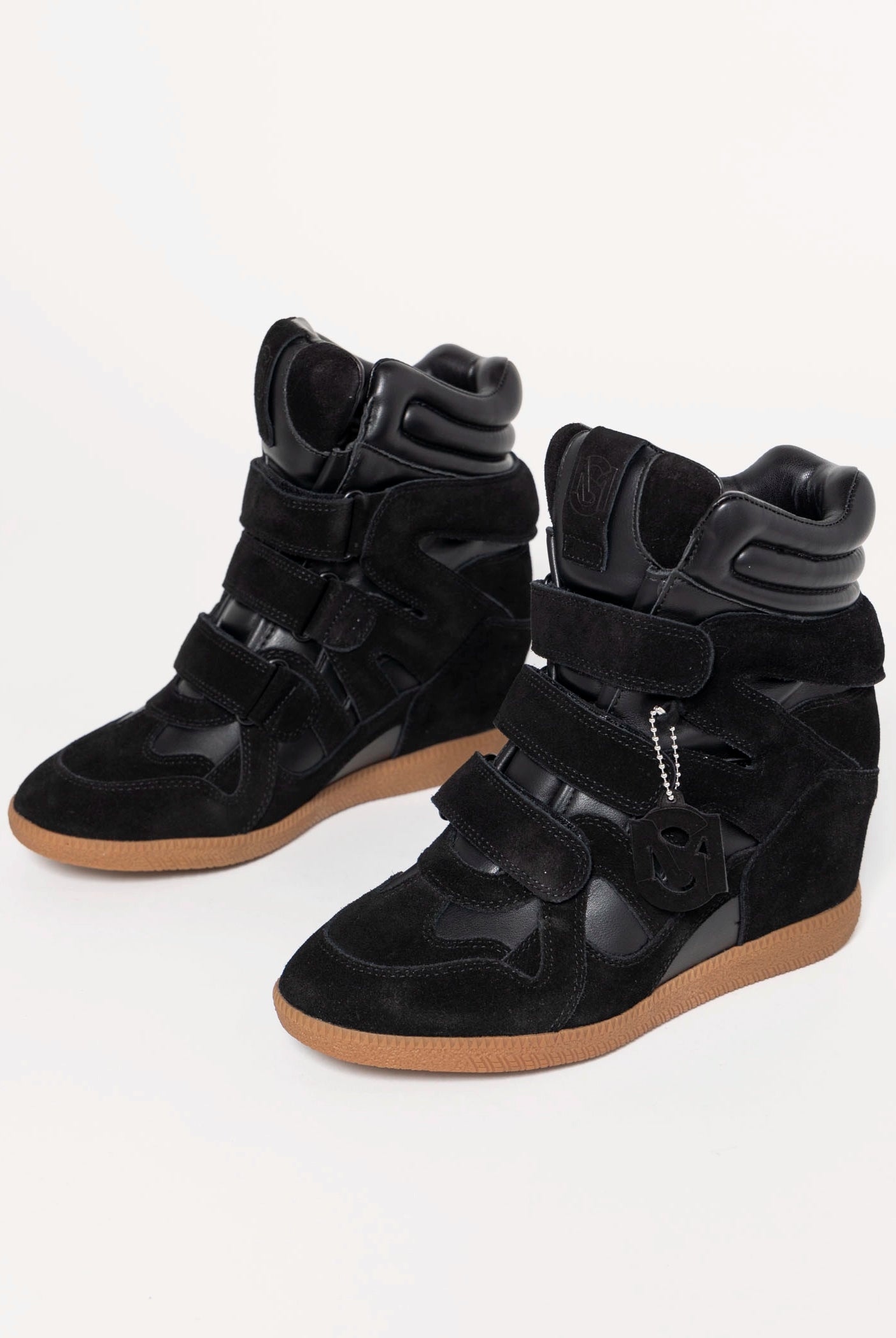 swatch_Black Suede mavis sneaker