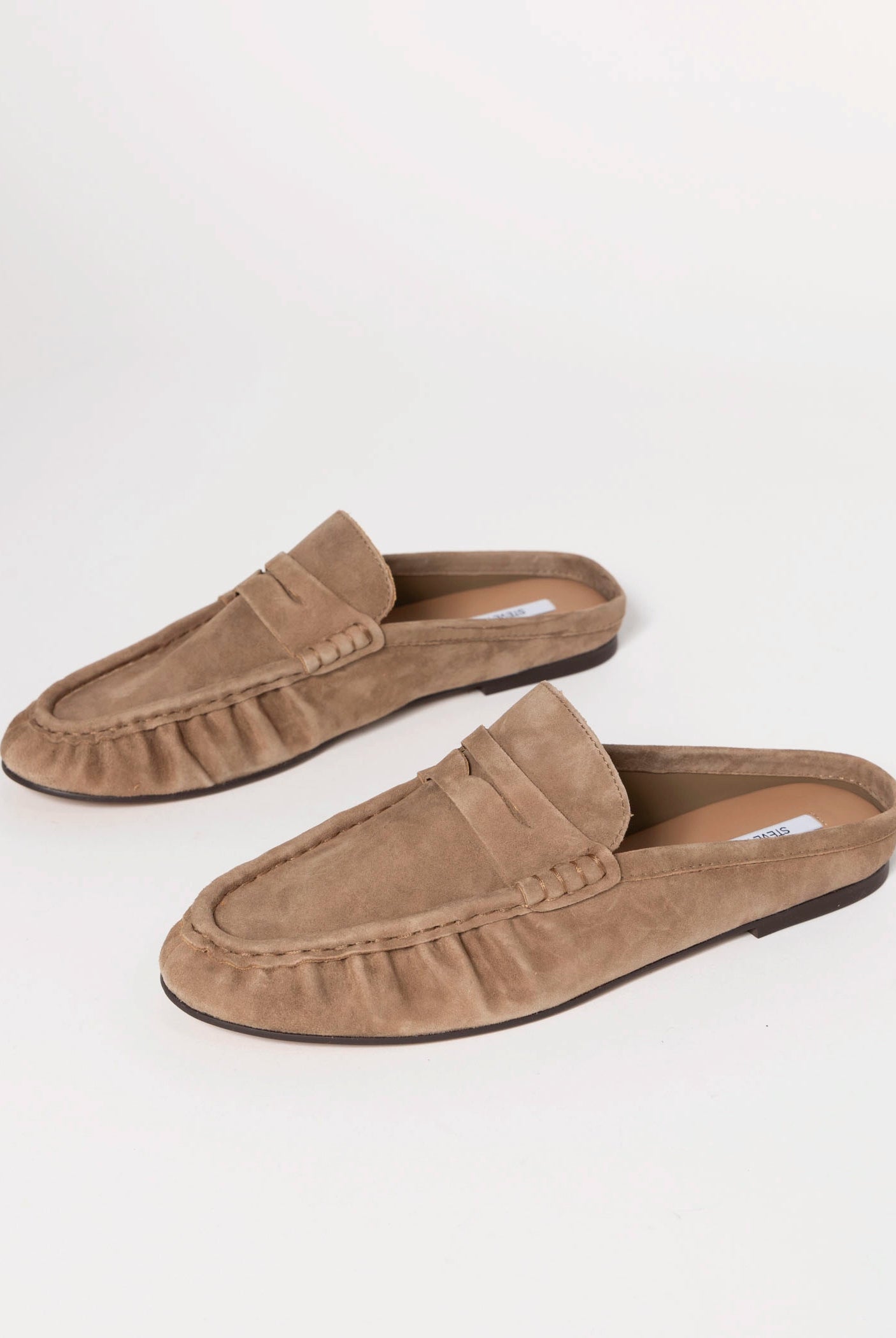 swatch_Taupe Suede rafe loafer steve madden