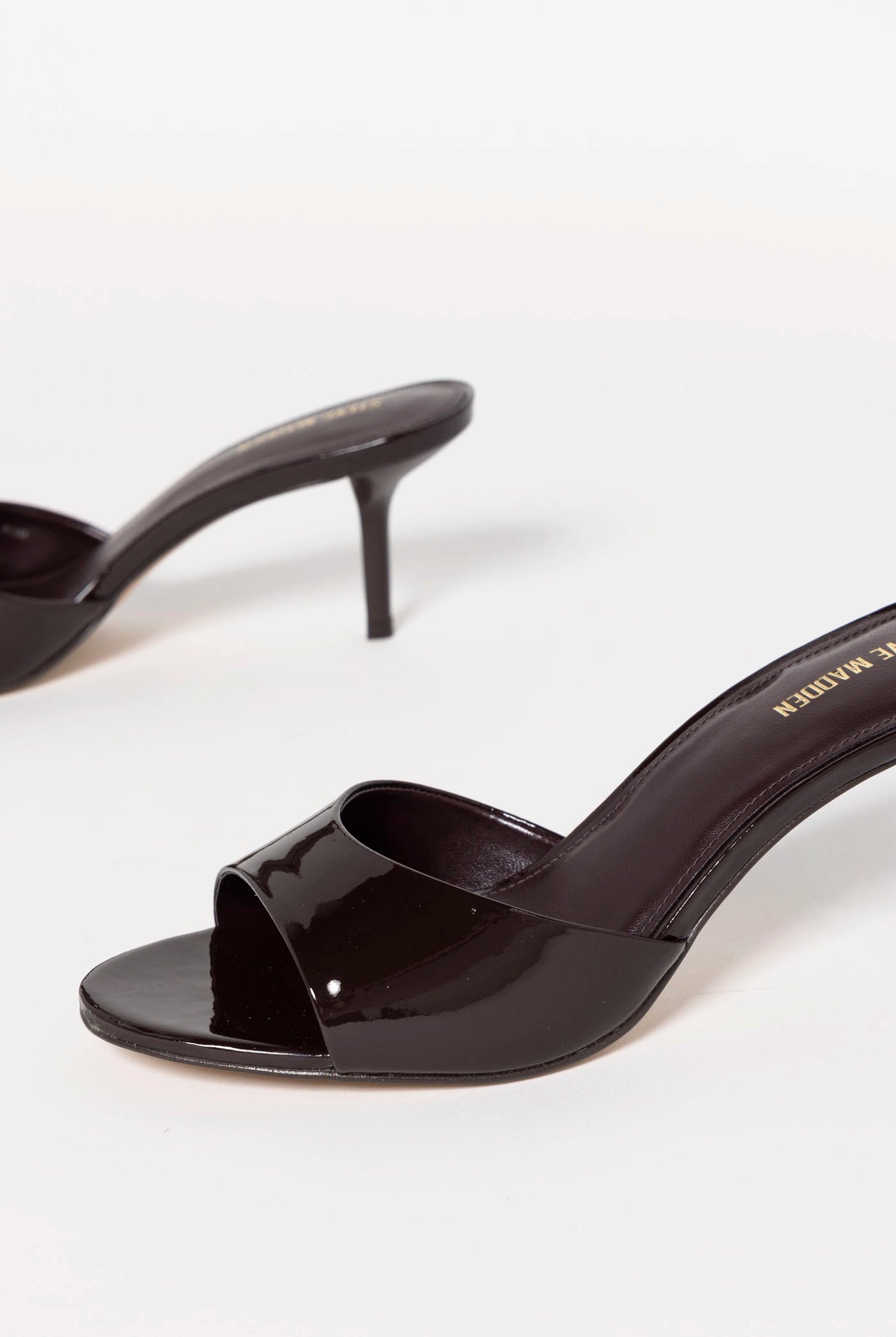 swatch_Brown Patent steve madden kendrix heeled sandal