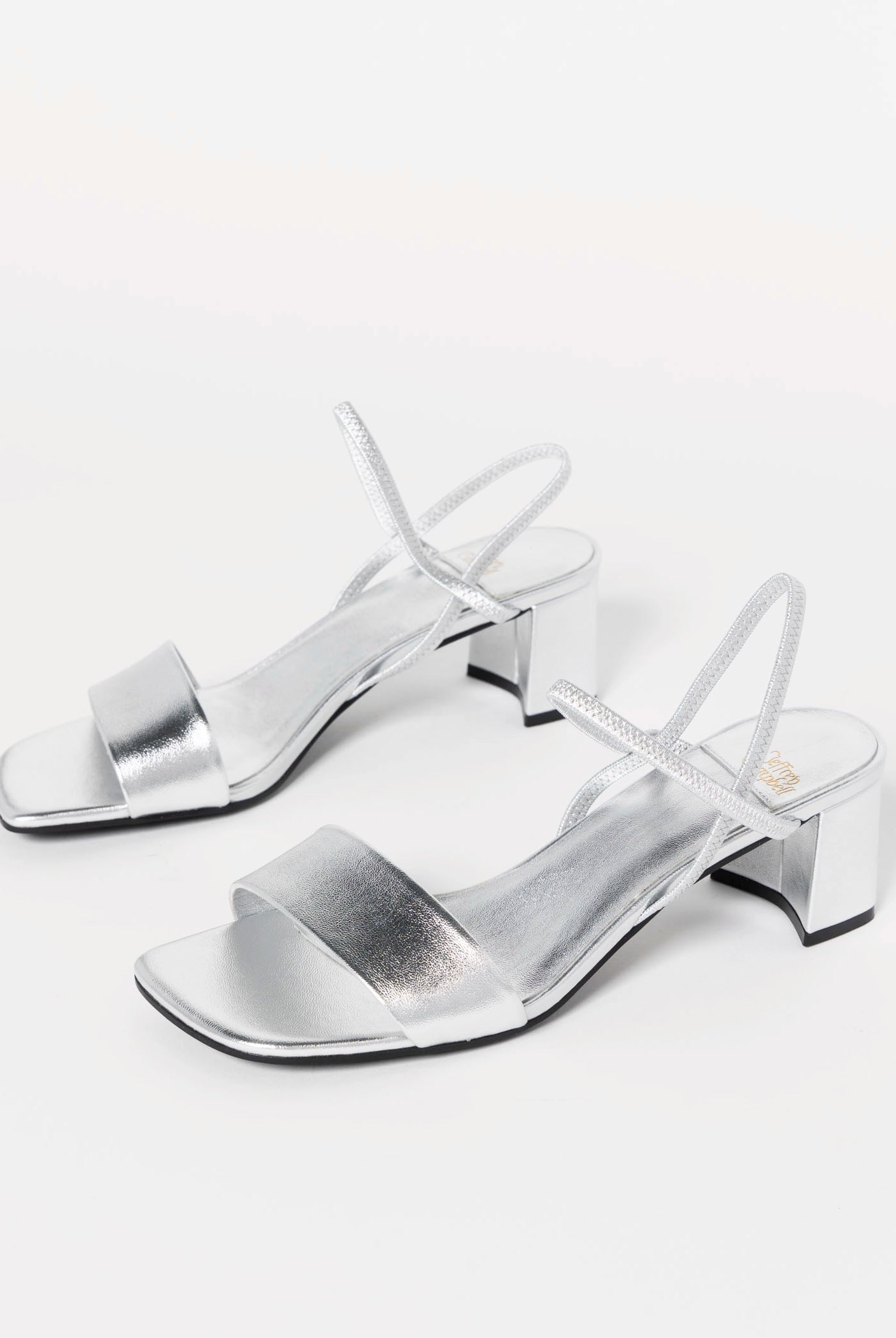 swatch_Silver Leather jeffrey campbell adapt sandal