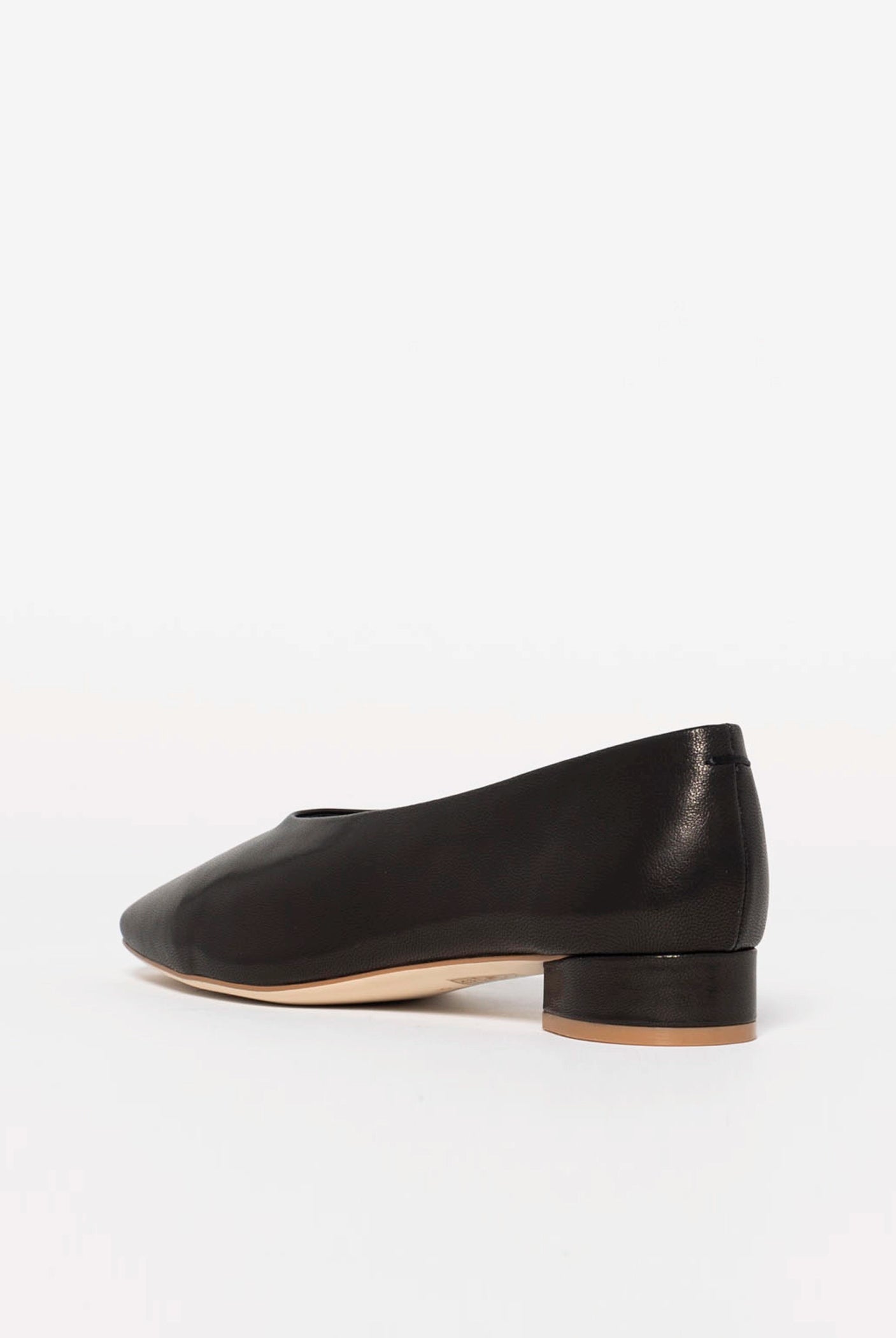 swatch_Black Leather jeffrey campbell trustee leather pump