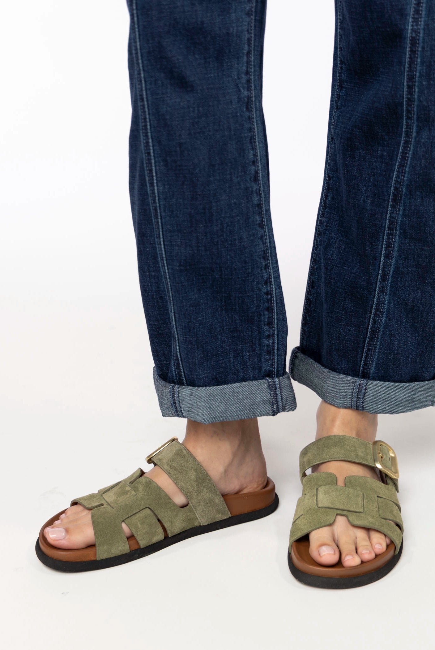 swatch_Forest Suede l'idea slide sandal