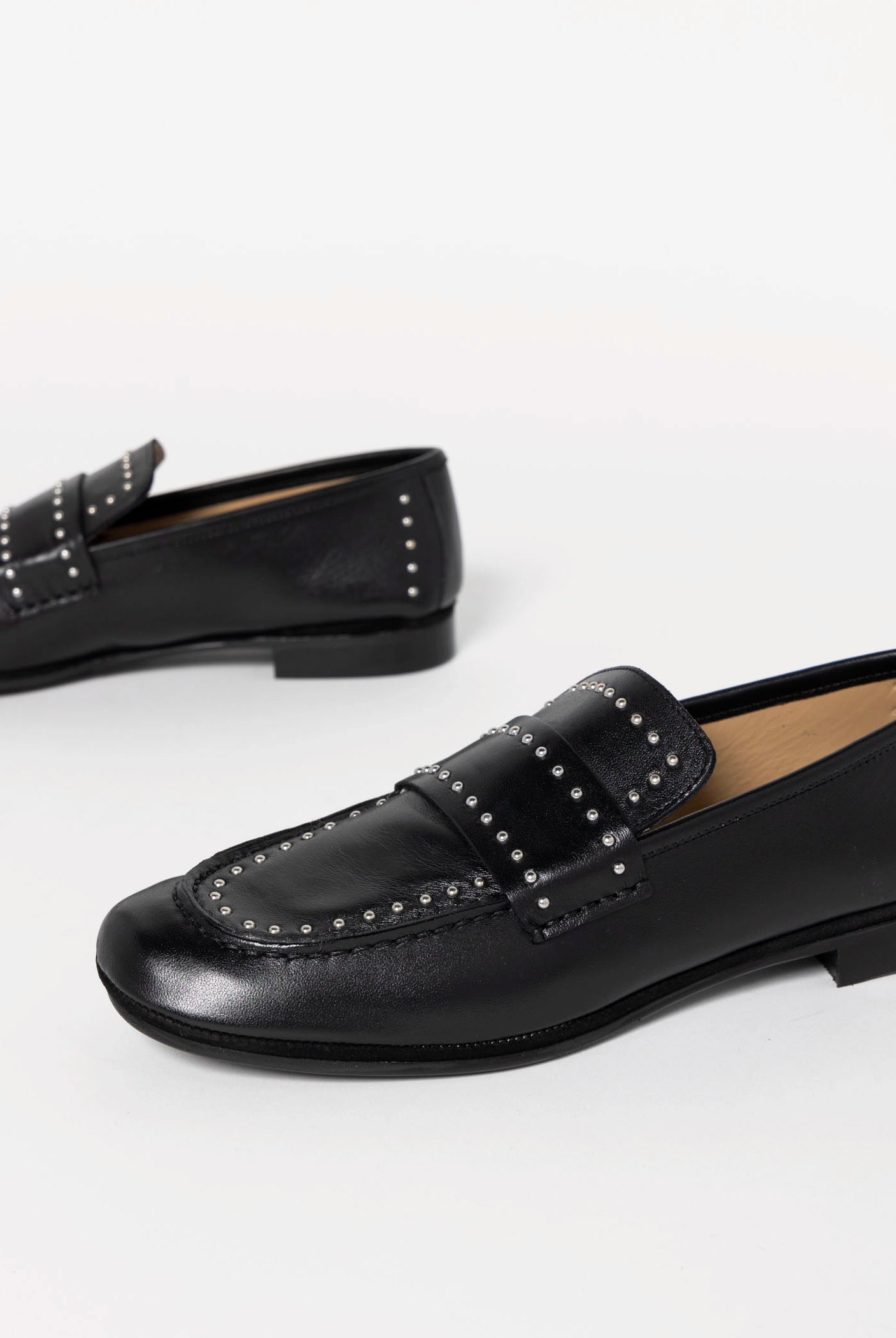 swatch_Black Leather studded loafer