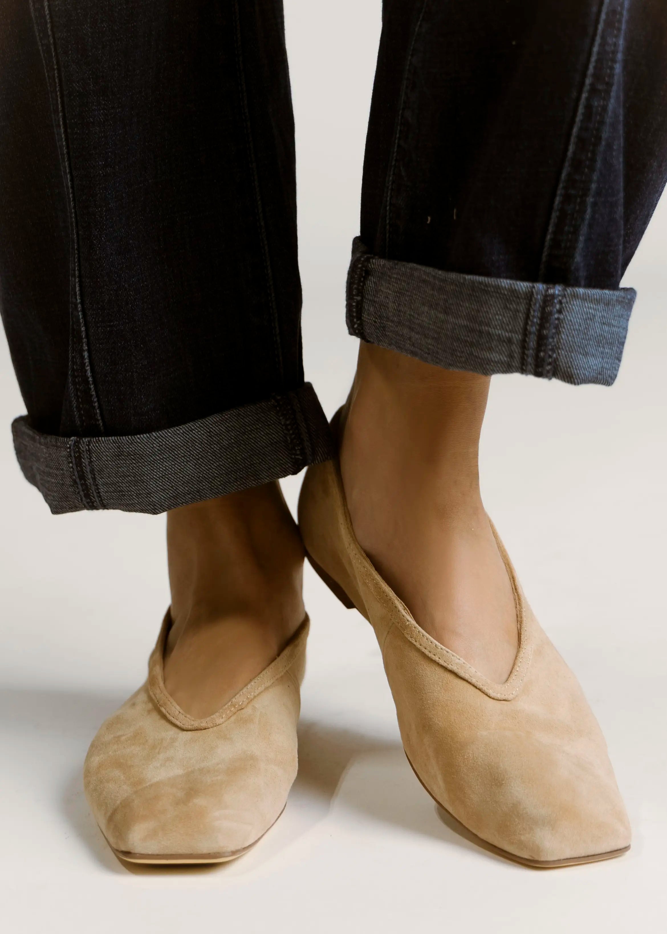 swatch_Wheat Suede bianca leather flat flat shoes
