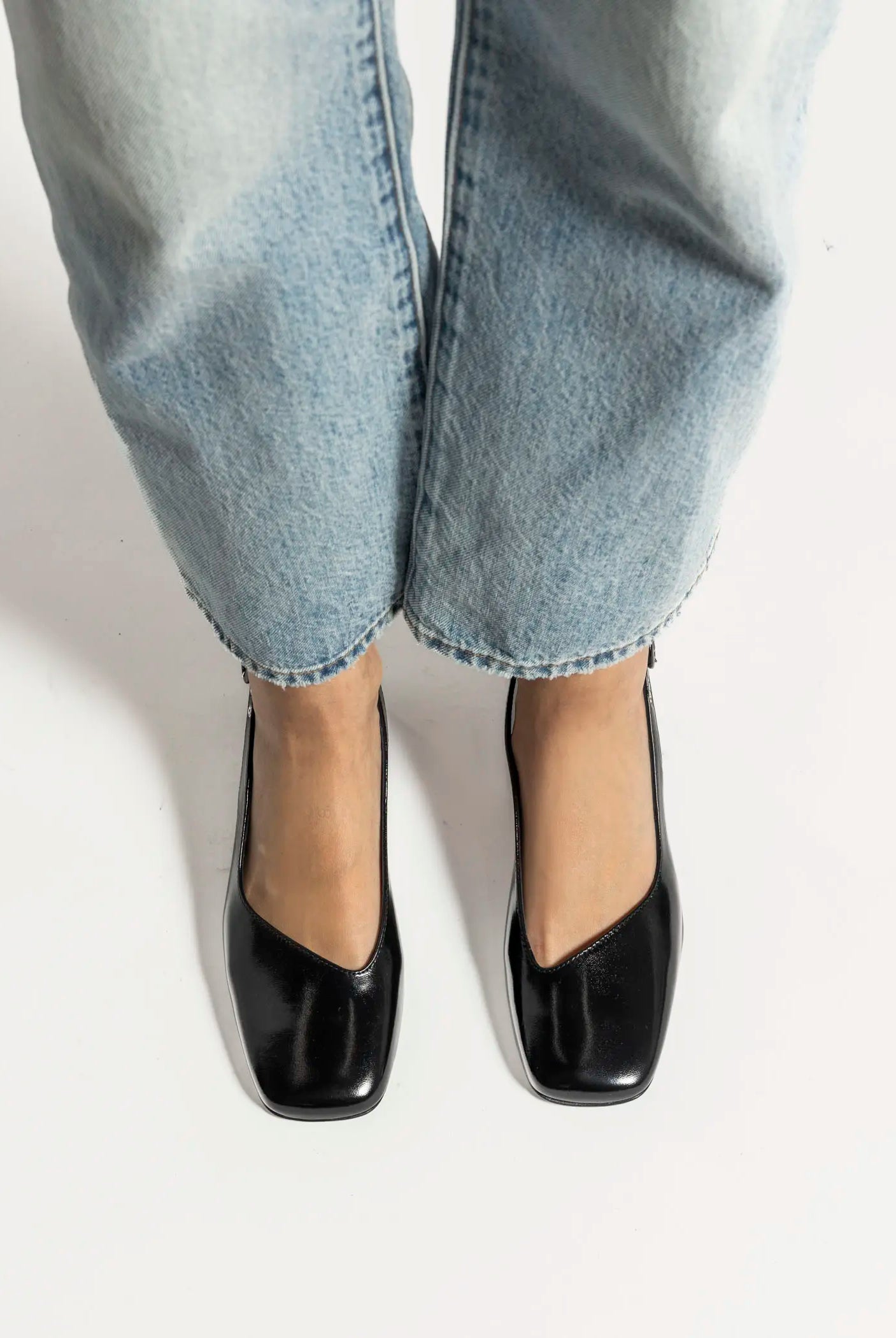 swatch_black patent cala slingback pump heels