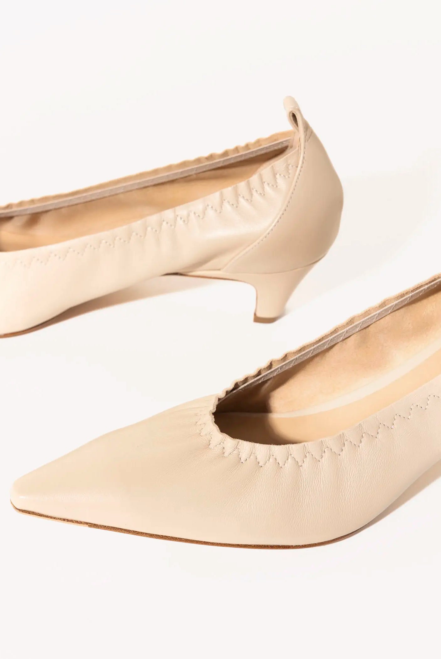 swatch_butter leather iris pump heels