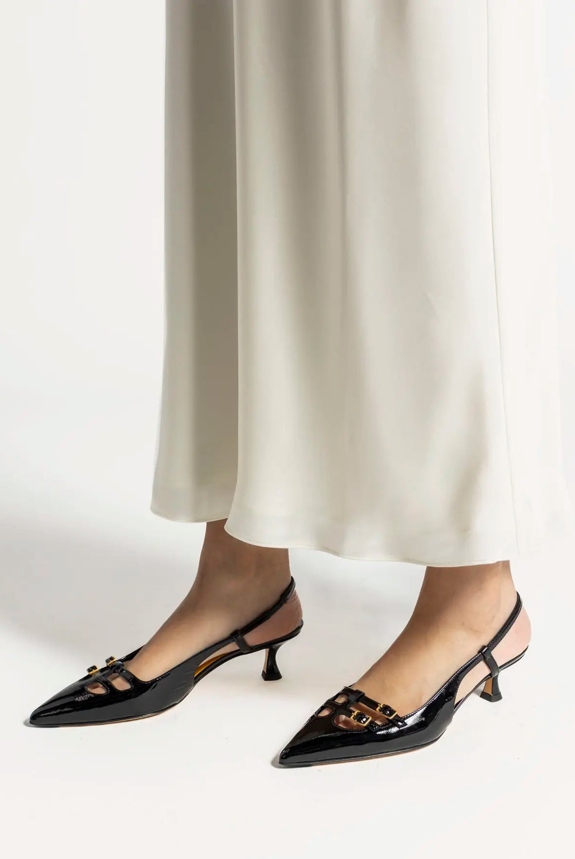 swatch_black patent t-bar slingback pump heels