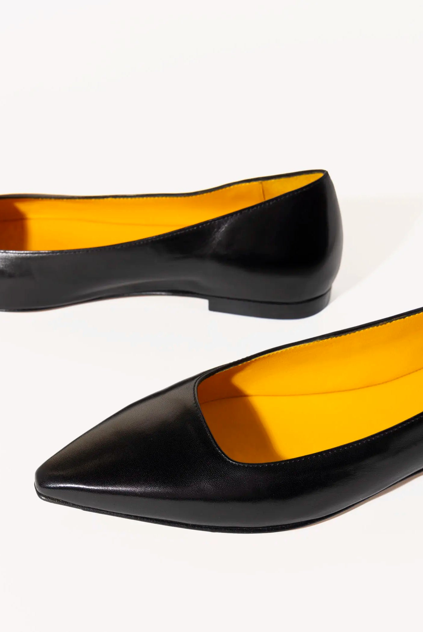 swatch_black leather leather flat flat shoes