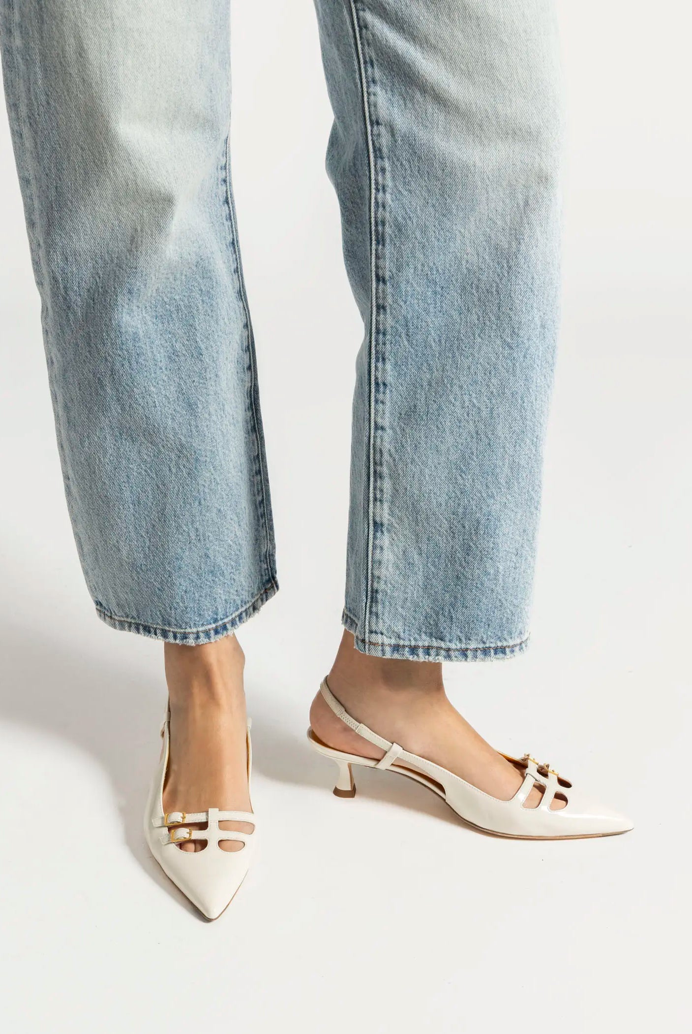 swatch_cream patent t-bar slingback pump heels