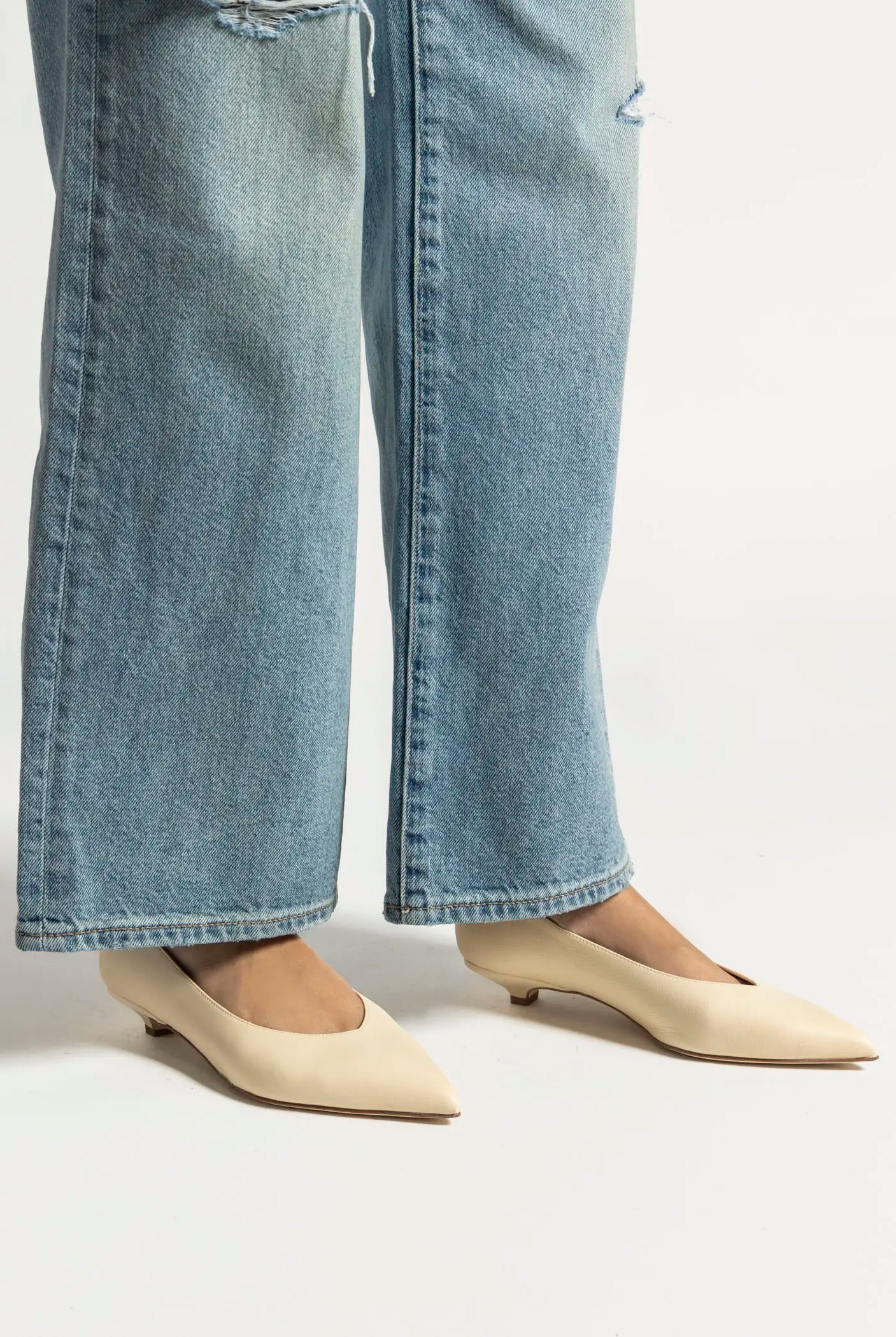 swatch_ivory leather gloria kitten heel pump heels