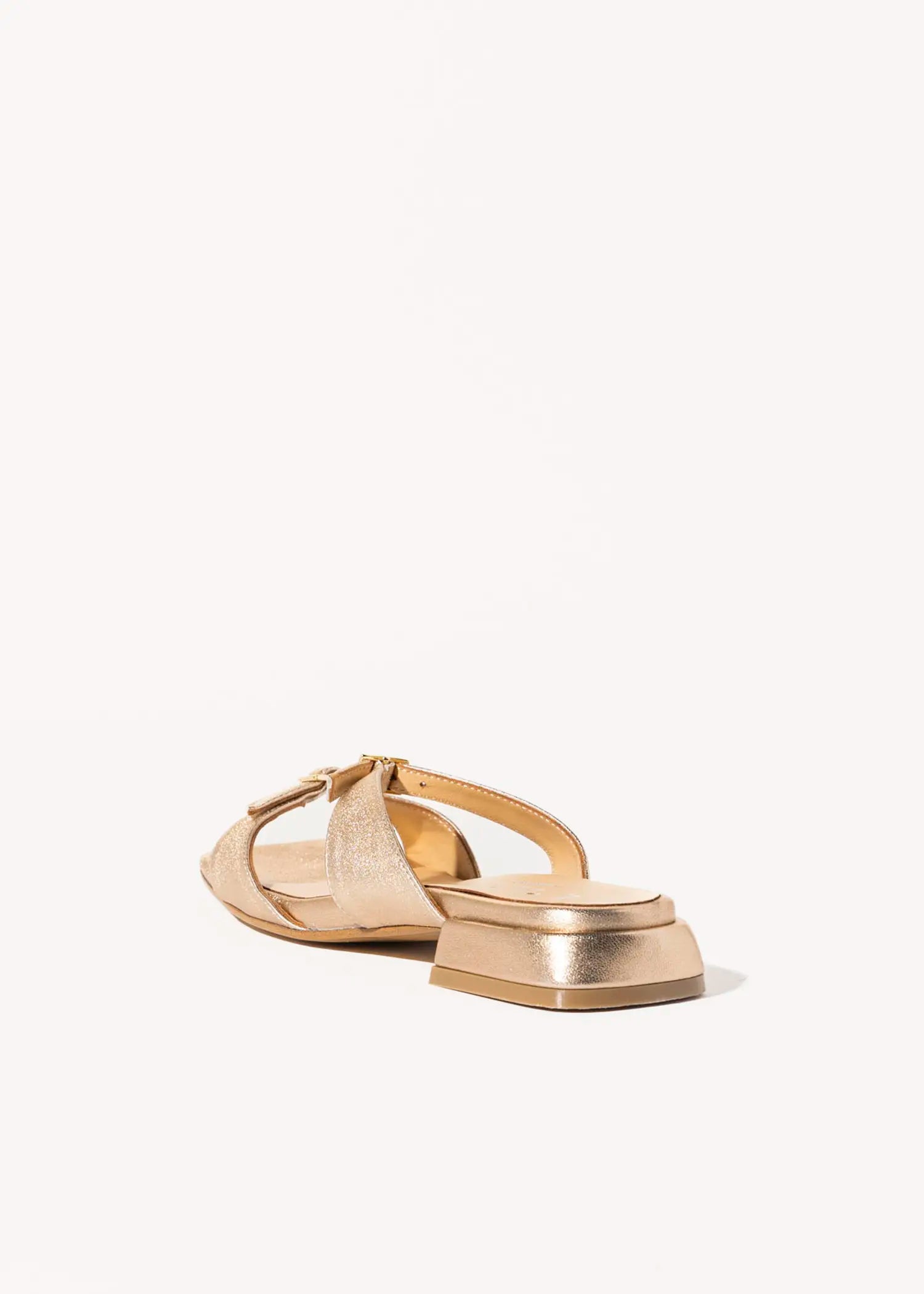 swatch_platino leather laverne leather sandal flat sandals
