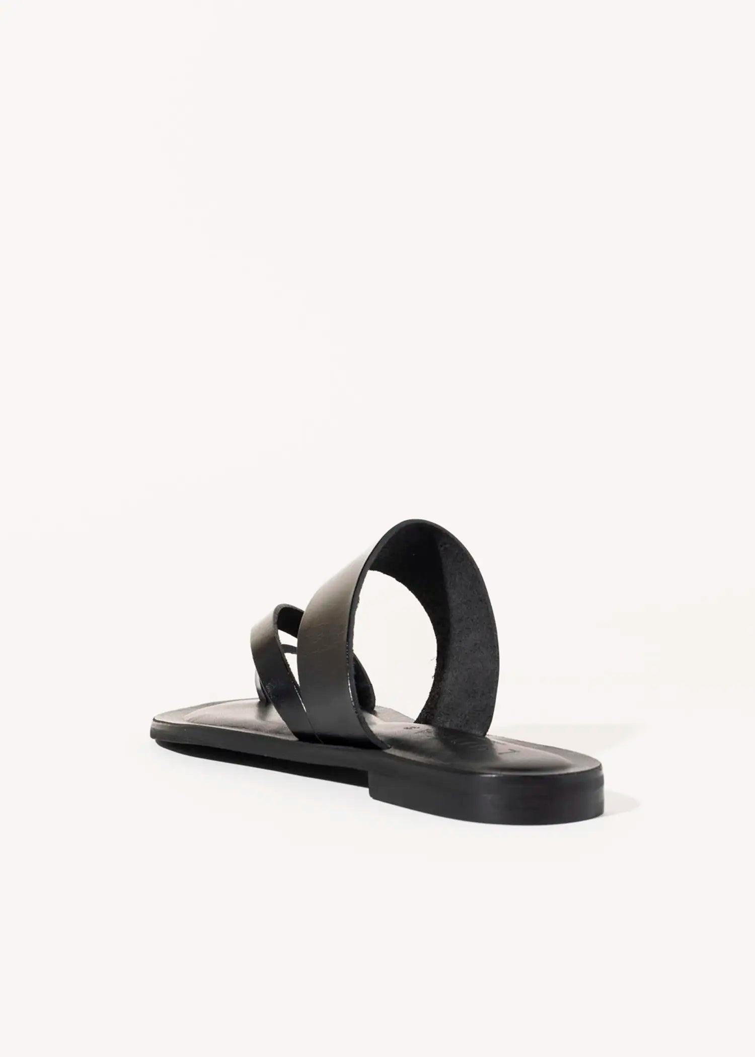 swatch_black leather leather toe ring sandal flat sandals