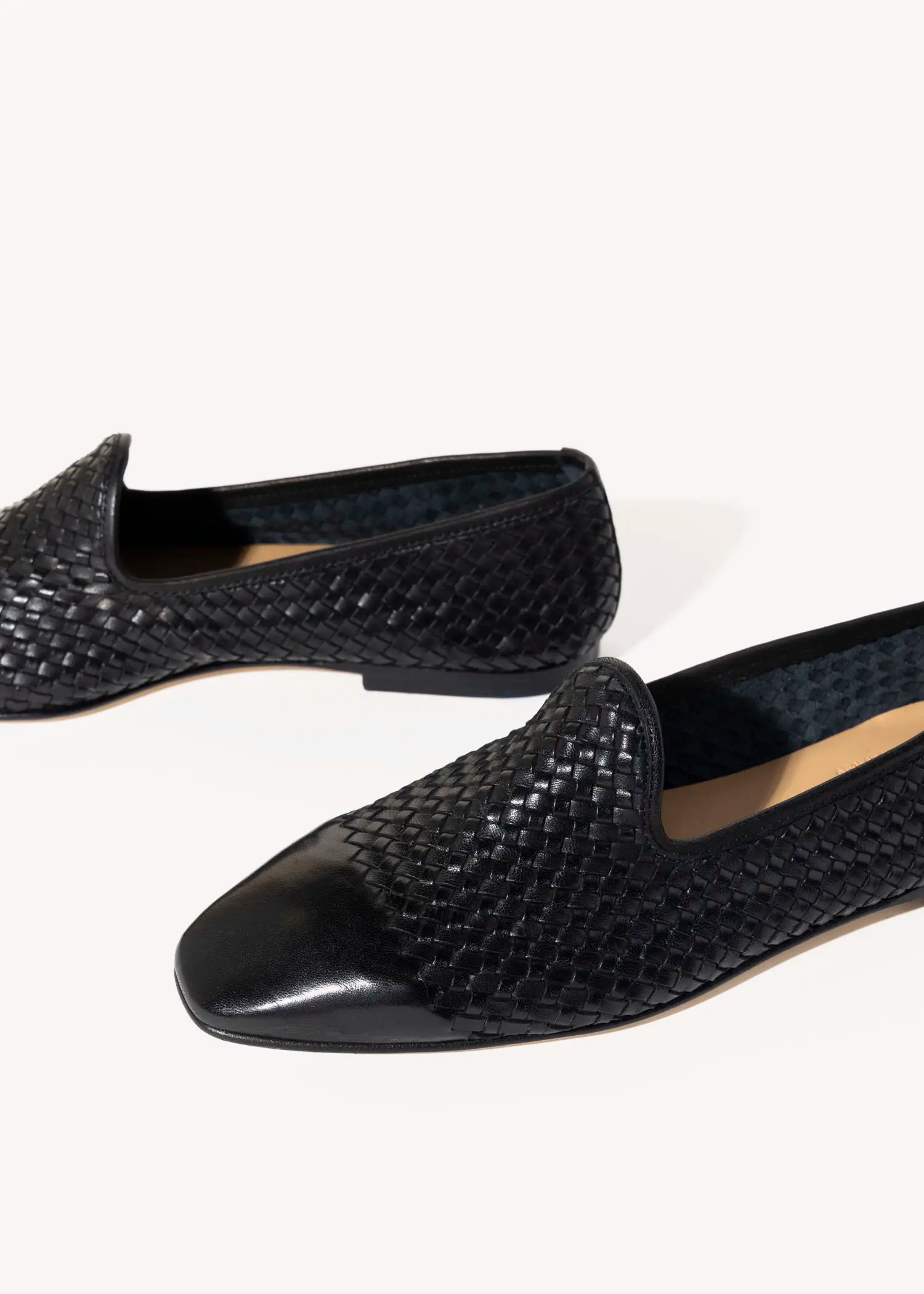 swatch_black leather woven leather loafer flat shoes