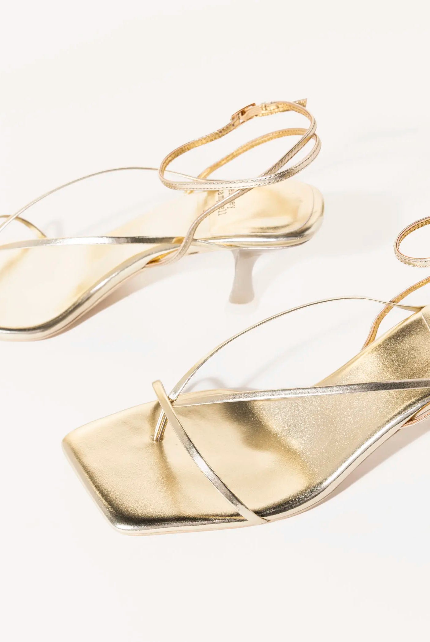 swatch_platino leather fluxx heeled sandal heeled sandals